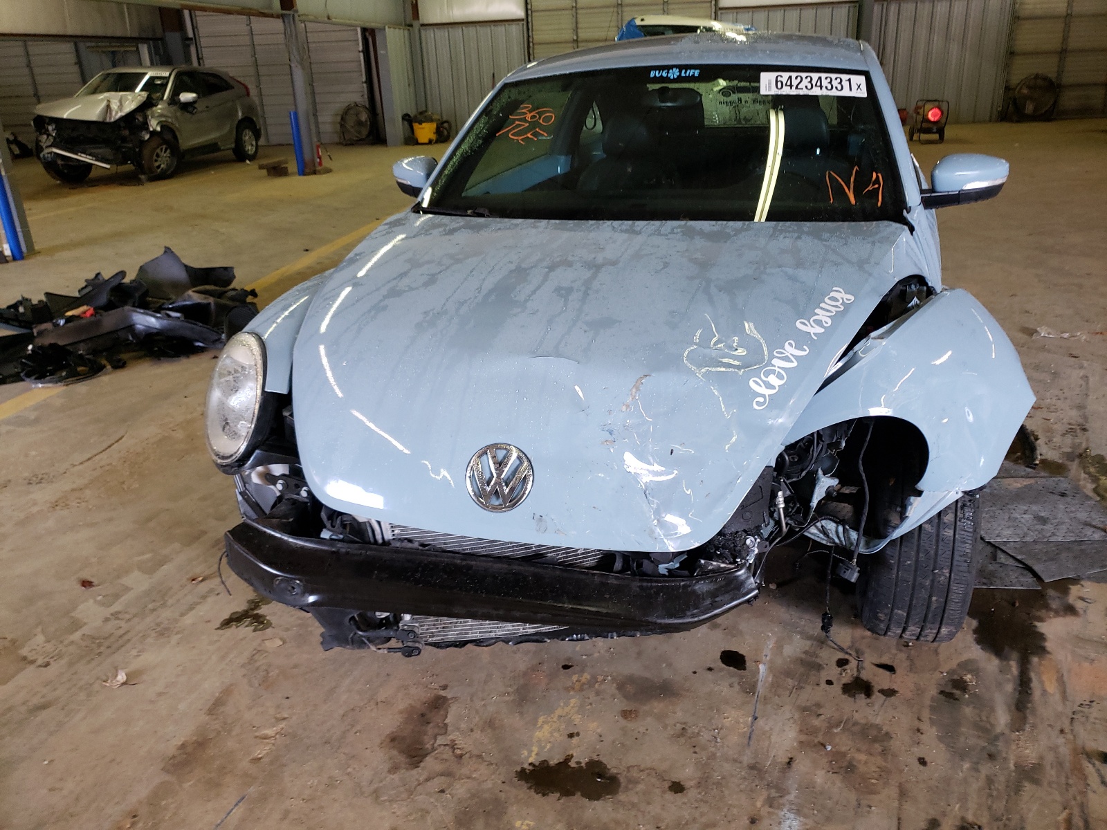 Photo 9 from auction – 2013 VOLKSWAGEN BEETLE with VIN 3VWJX7AT2DM619149