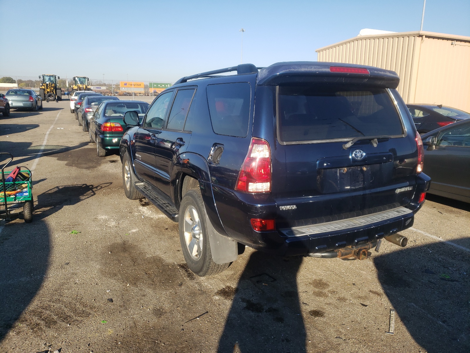 Photo 3 from auction – 2005 TOYOTA 4RUNNER LI with VIN JTEBT17R258019633