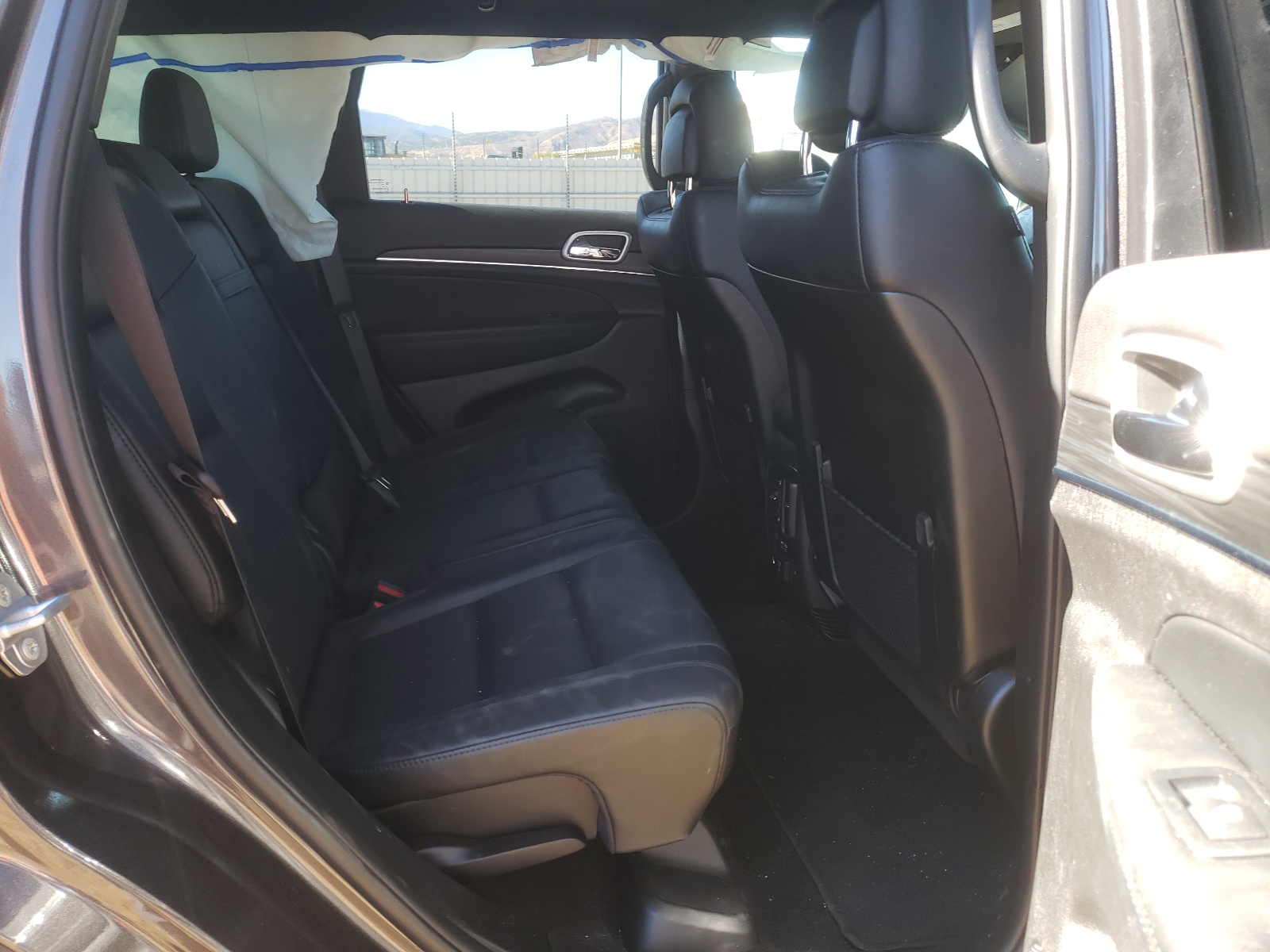 Photo 6 from auction – 2021 JEEP GRAND CHER with VIN 1C4RJFBG4MC684279