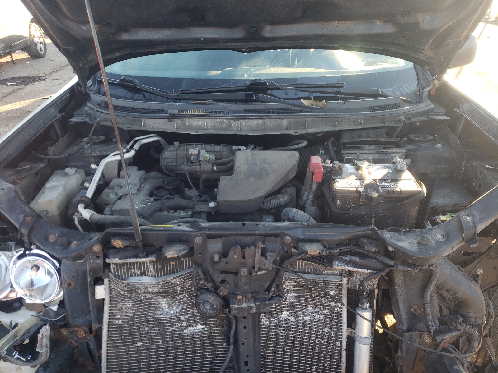 Photo 7 from auction – 2011 NISSAN ROGUE S with VIN JN8AS5MV7BW681408