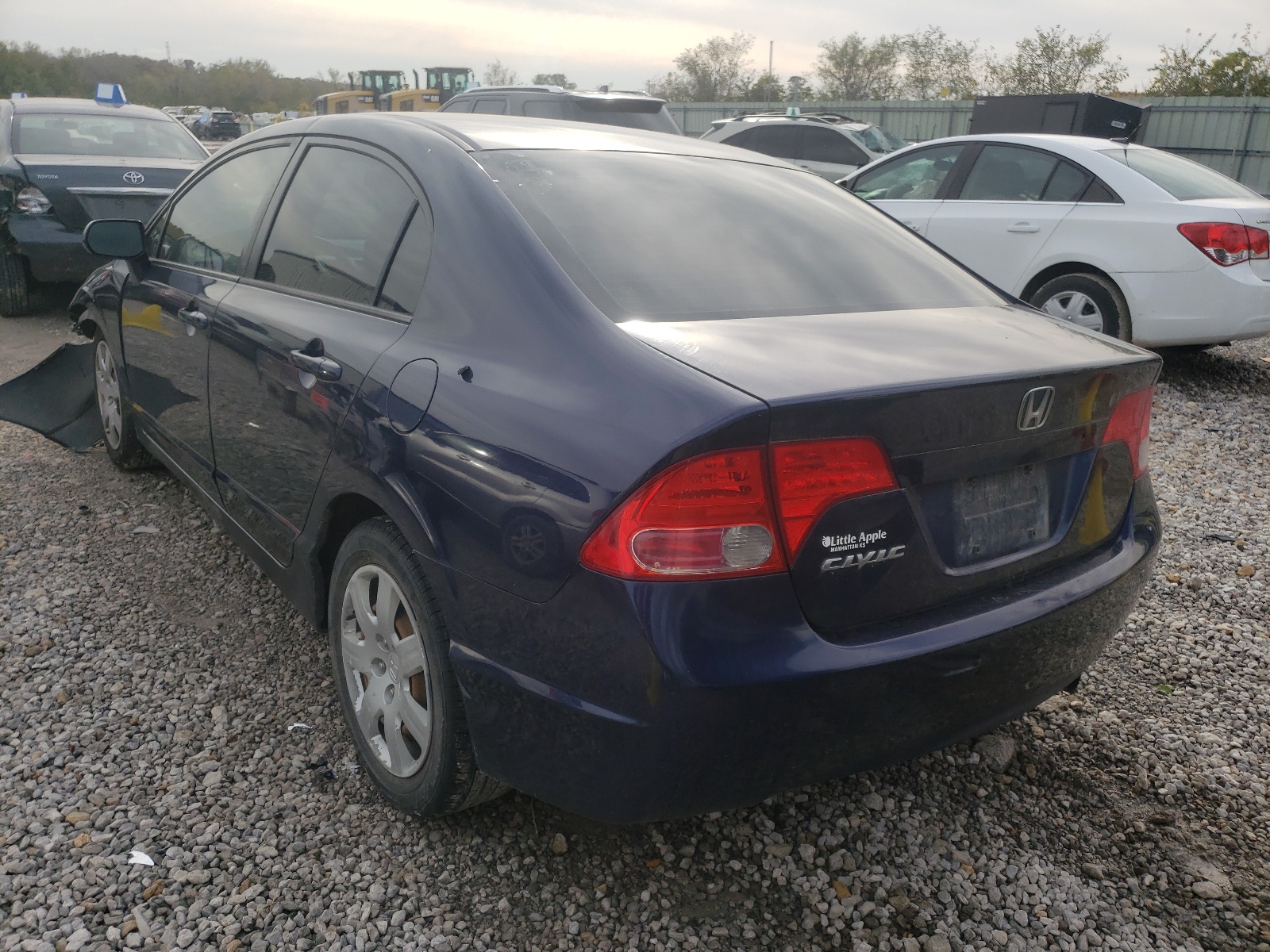 Photo 3 from auction – 2007 HONDA CIVIC LX with VIN JHMFA16527S002622