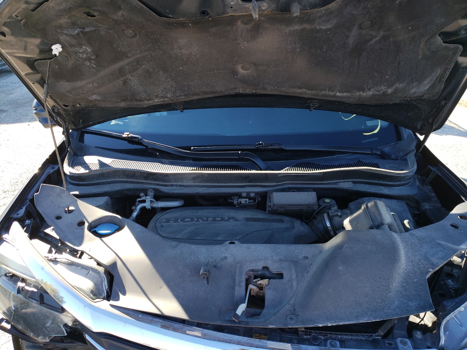 Photo 7 from auction – 2016 HONDA PILOT EXL with VIN 5FNYF6H5XGB023401