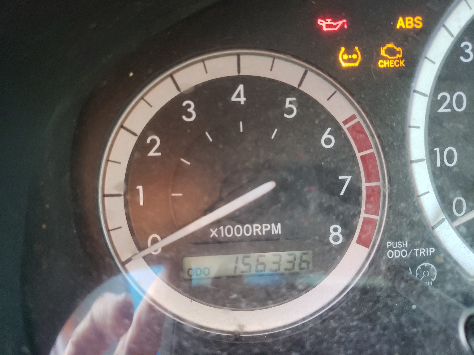Photo 8 from auction – 2004 TOYOTA SIENNA CE with VIN 5TDZA23CX4S050980