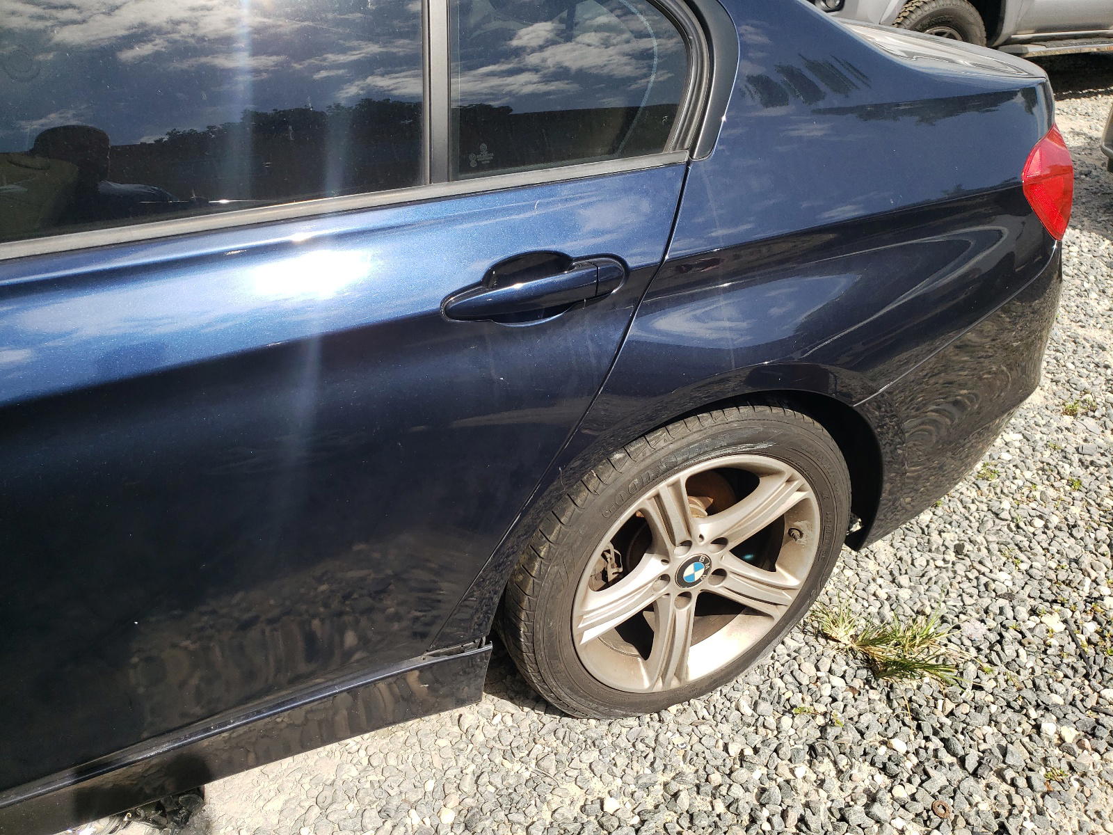 Photo 10 from auction – 2012 BMW 328 I with VIN WBA3A5C54CF257515