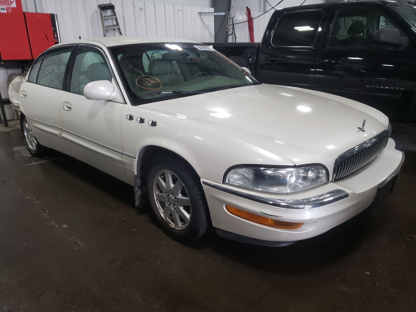 BUICK PARK AVENU 2005 with VIN 1G4CW54K054100986 - Photo from auction