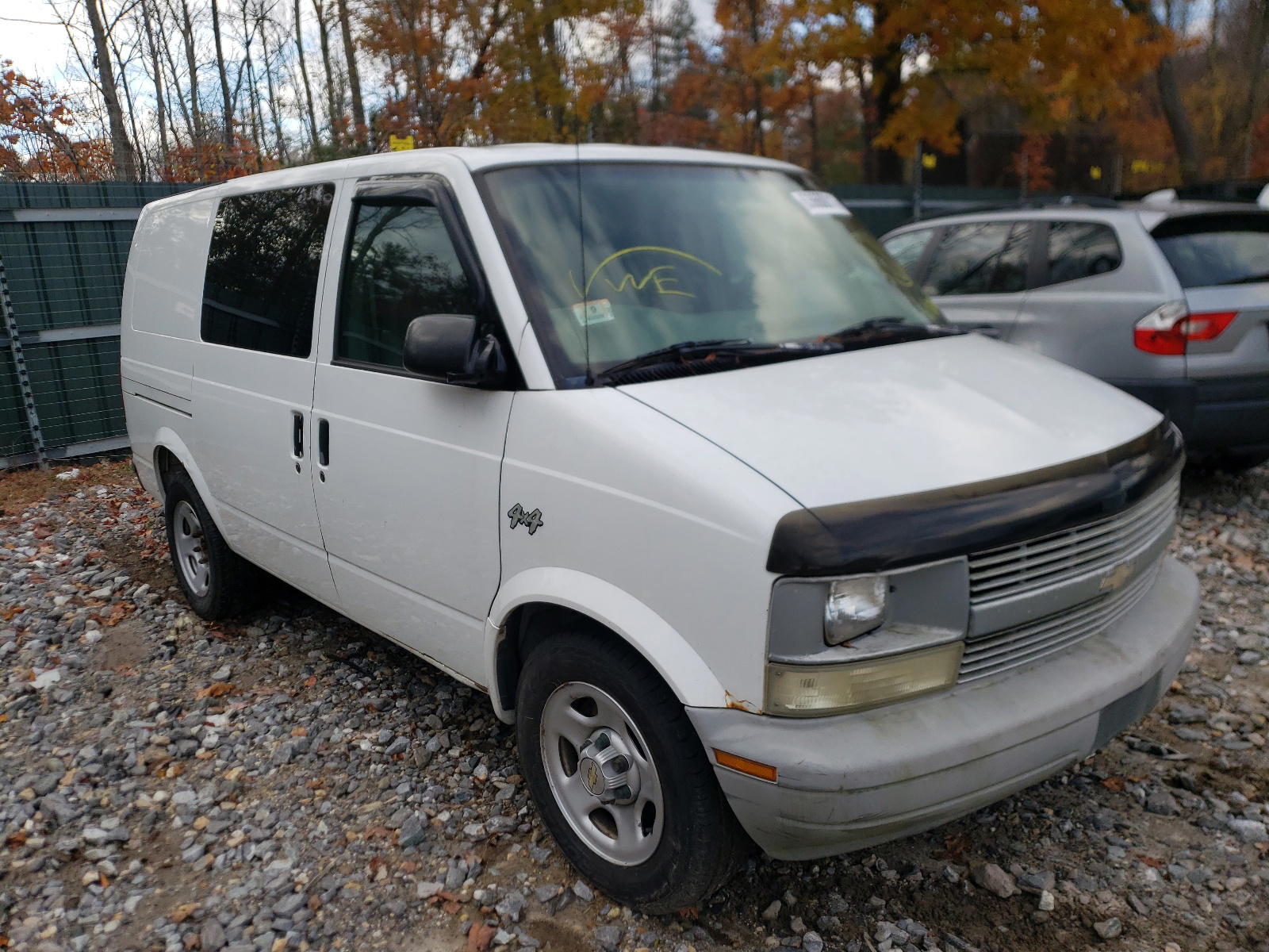 CHEVROLET ASTRO 2004 with VIN 1GCDL19X64B116005 - Photo from auction