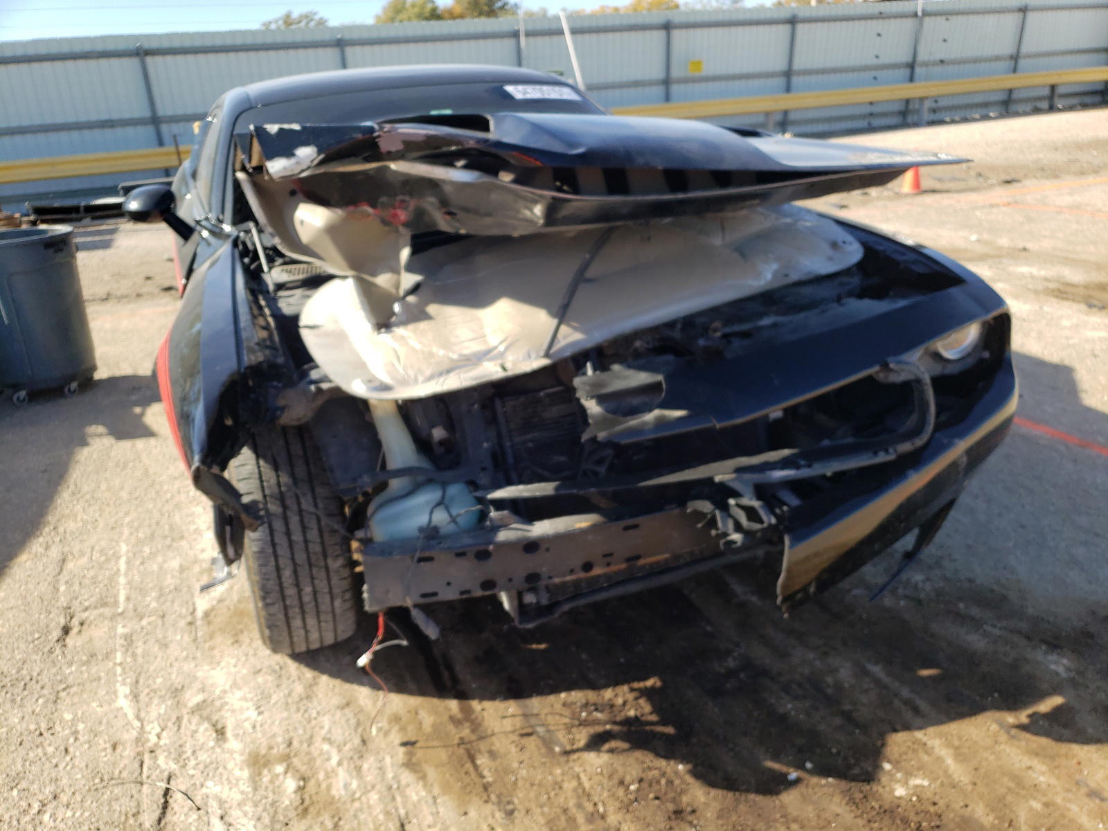 Photo 9 from auction – 2016 DODGE CHALLENGER with VIN 2C3CDZAG4GH280288