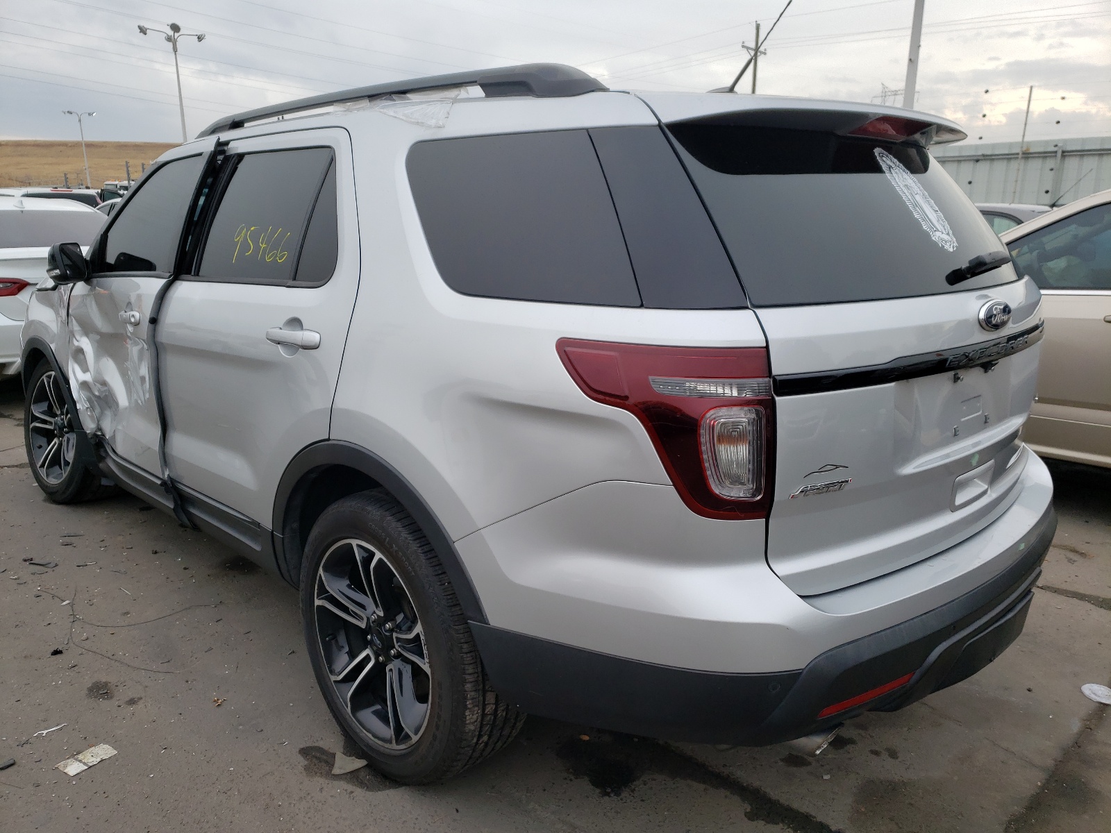 Foto 3 de la subasta – 2015 FORD EXPLORER S con VIN 1FM5K8GT5FGB02016