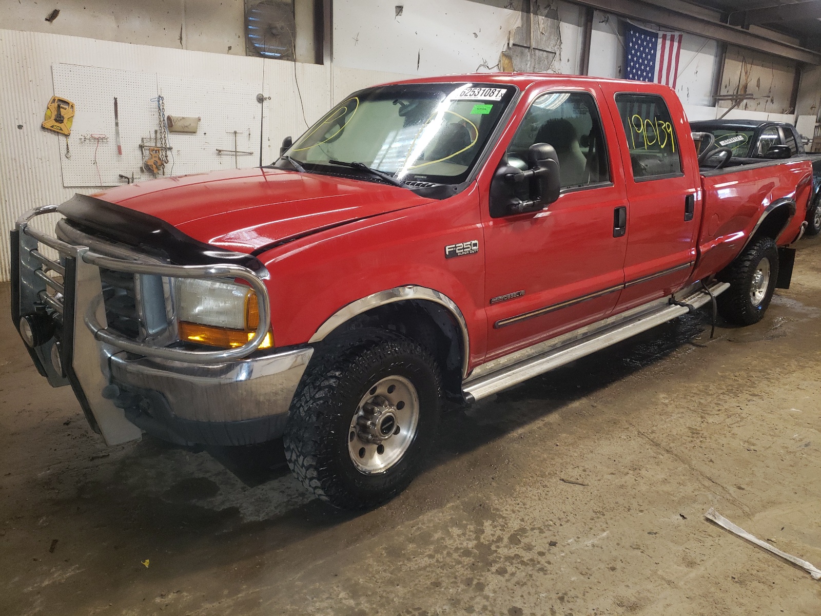 Photo 2 from auction – 1999 FORD F250 SUPER with VIN 1FTNW21F6XEC57079