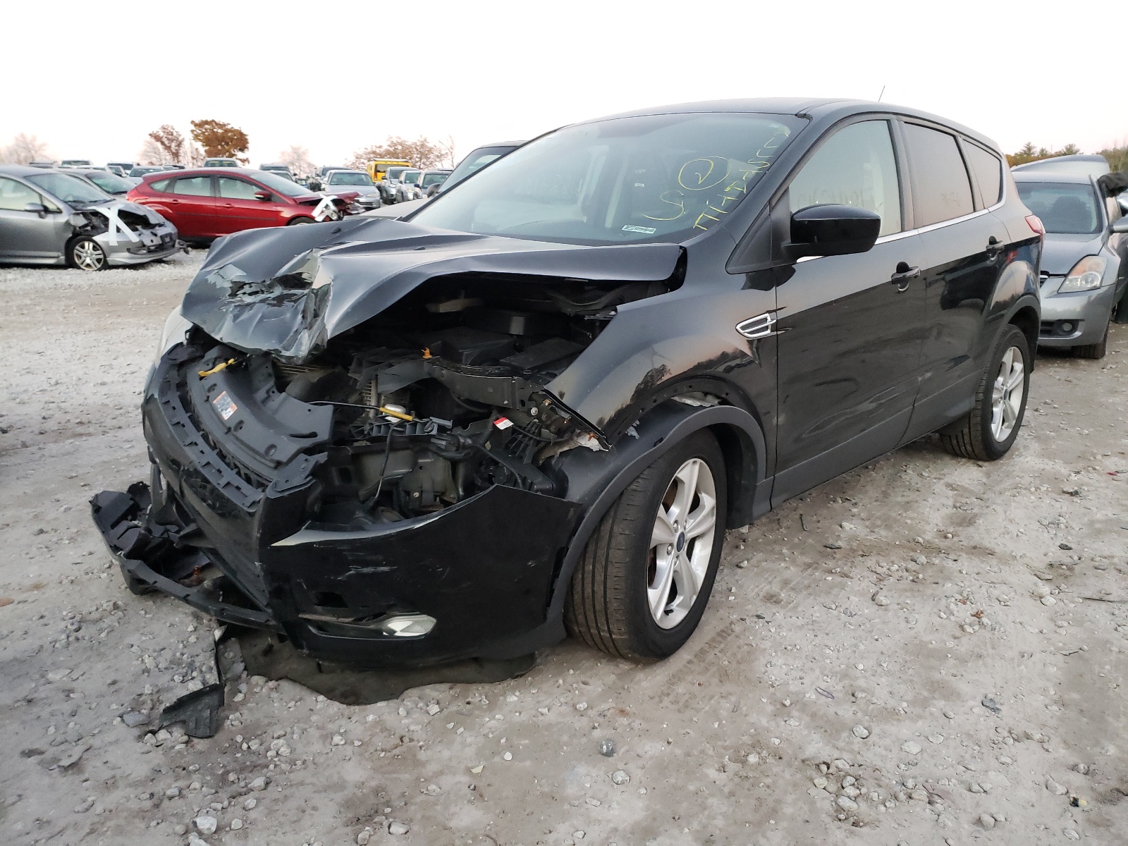 Photo 2 from auction – 2016 FORD ESCAPE SE with VIN 1FMCU9G93GUA14855