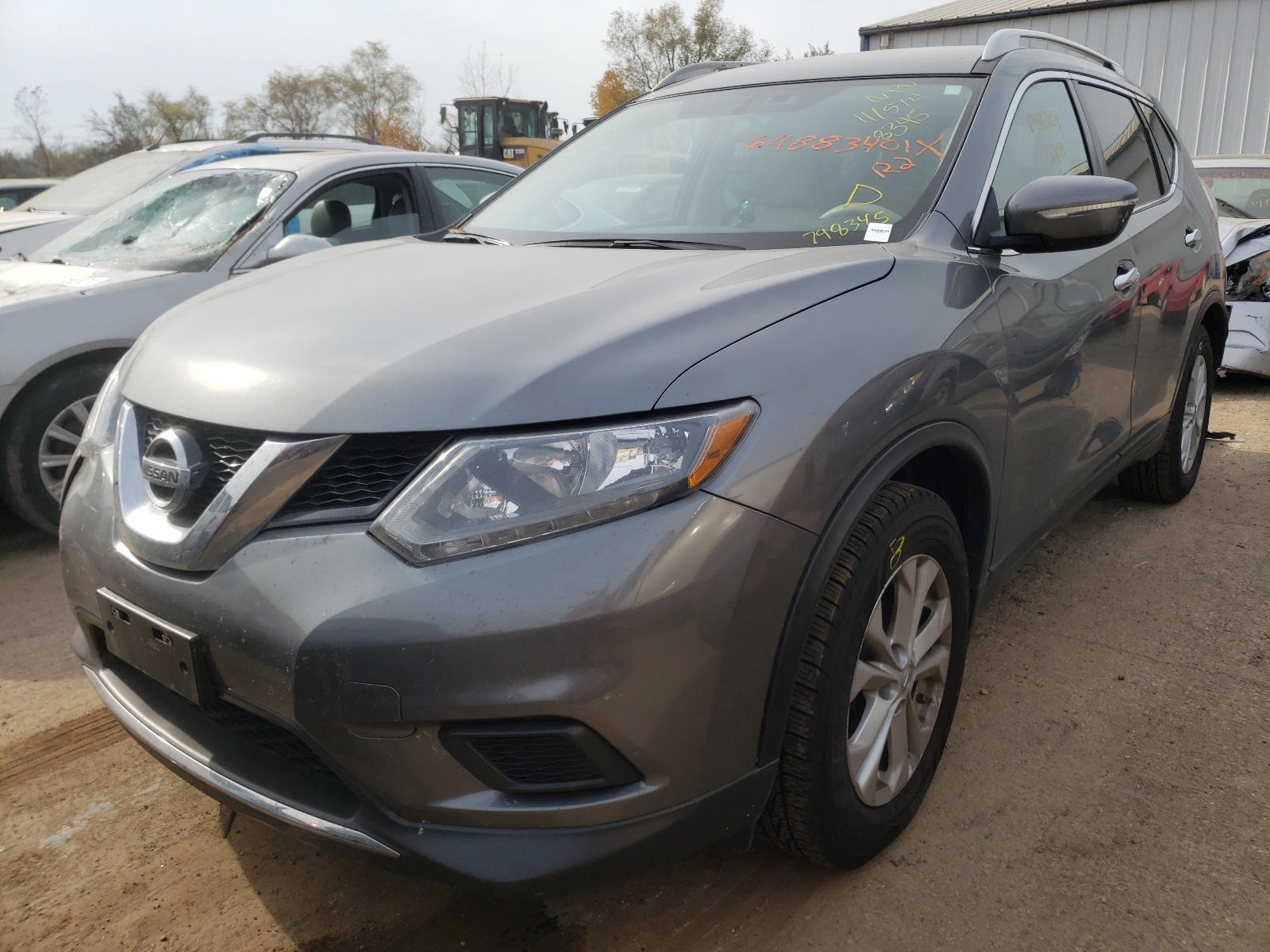 Photo 2 from auction – 2014 NISSAN ROGUE S with VIN 5N1AT2MT3EC798345
