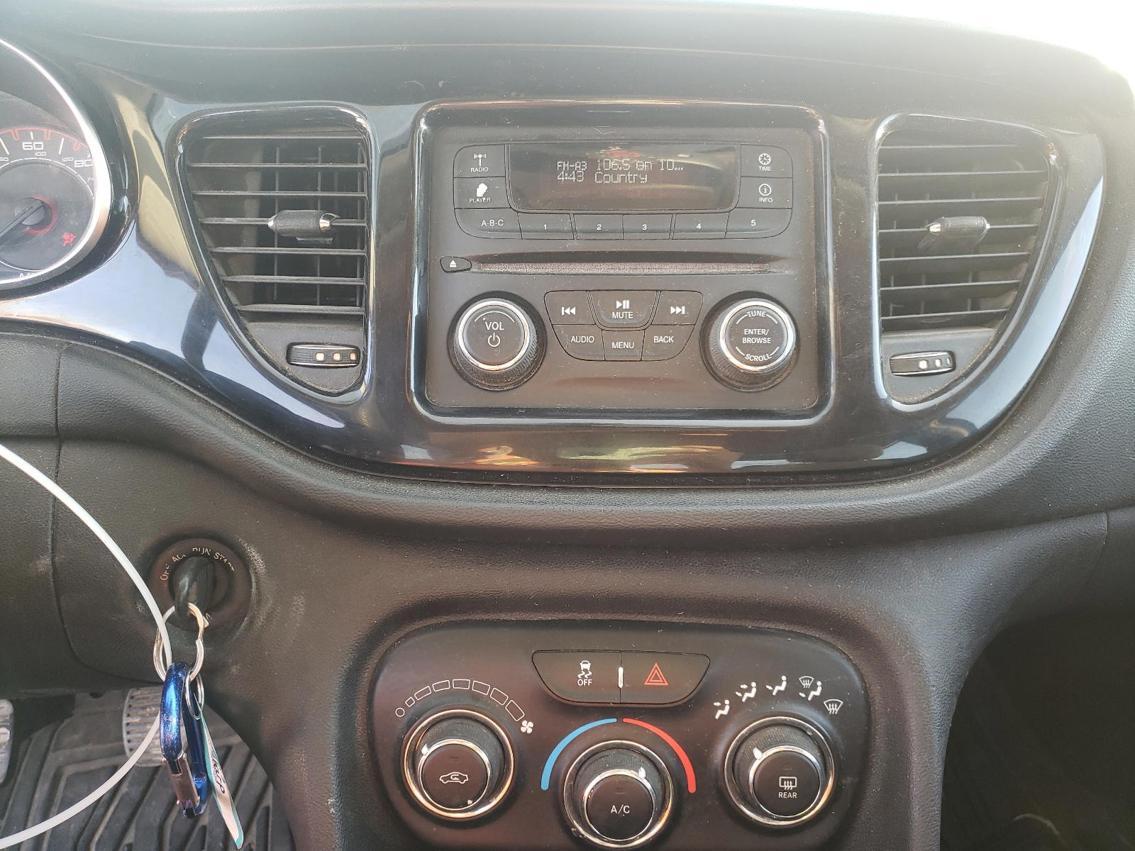 Photo 9 from auction – 2013 DODGE DART SE with VIN 1C3CDFAA4DD175141