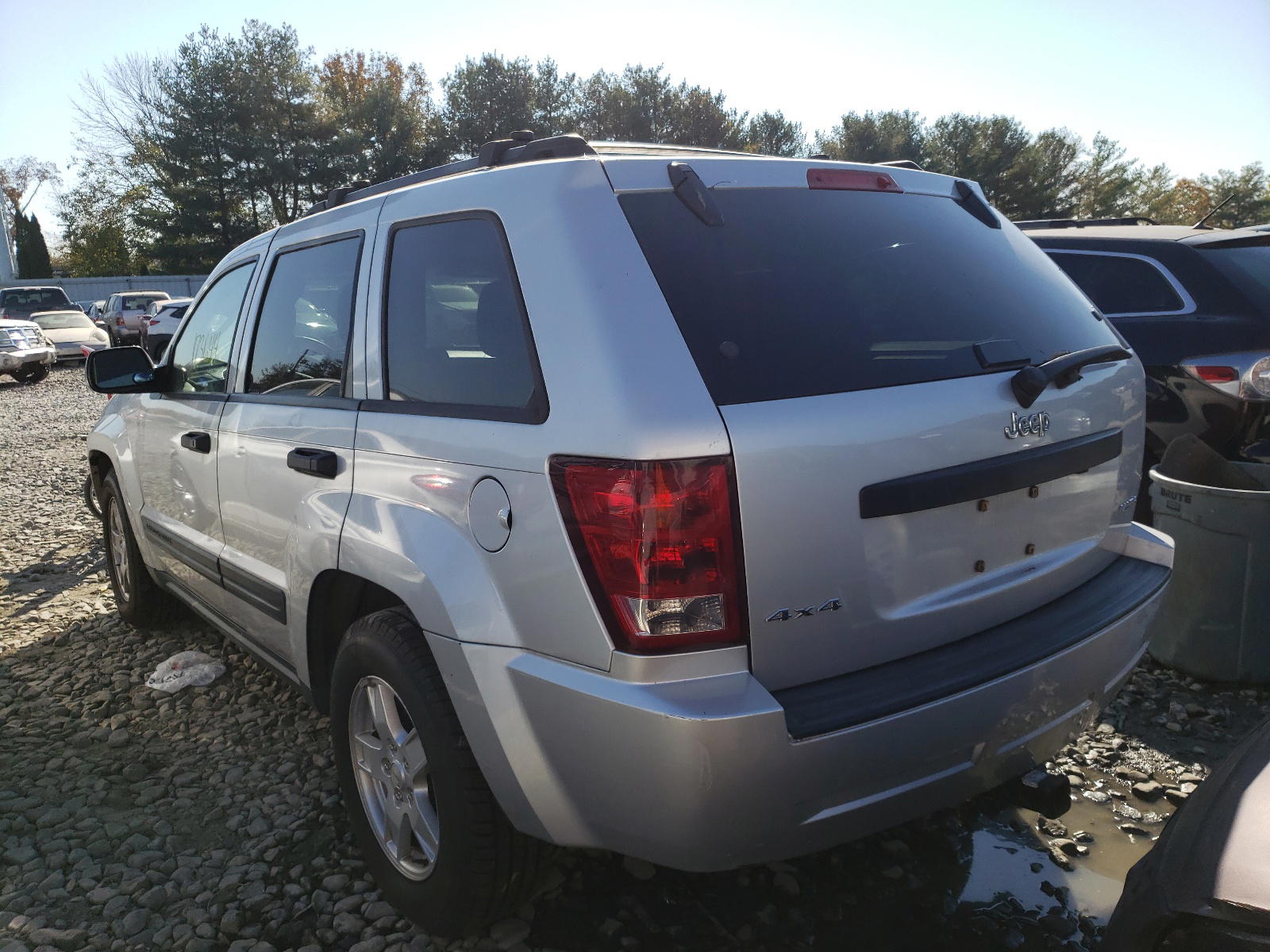 Photo 3 from auction – 2005 JEEP GRAND CHER with VIN 1J4GR48K55C620795