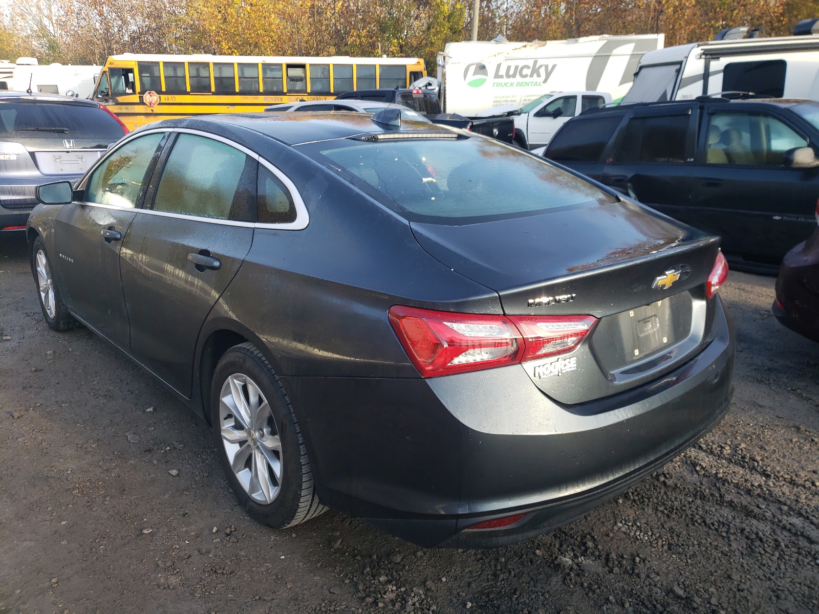 Photo 3 from auction – 2020 CHEVROLET MALIBU LT with VIN 1G1ZD5ST5LF006337