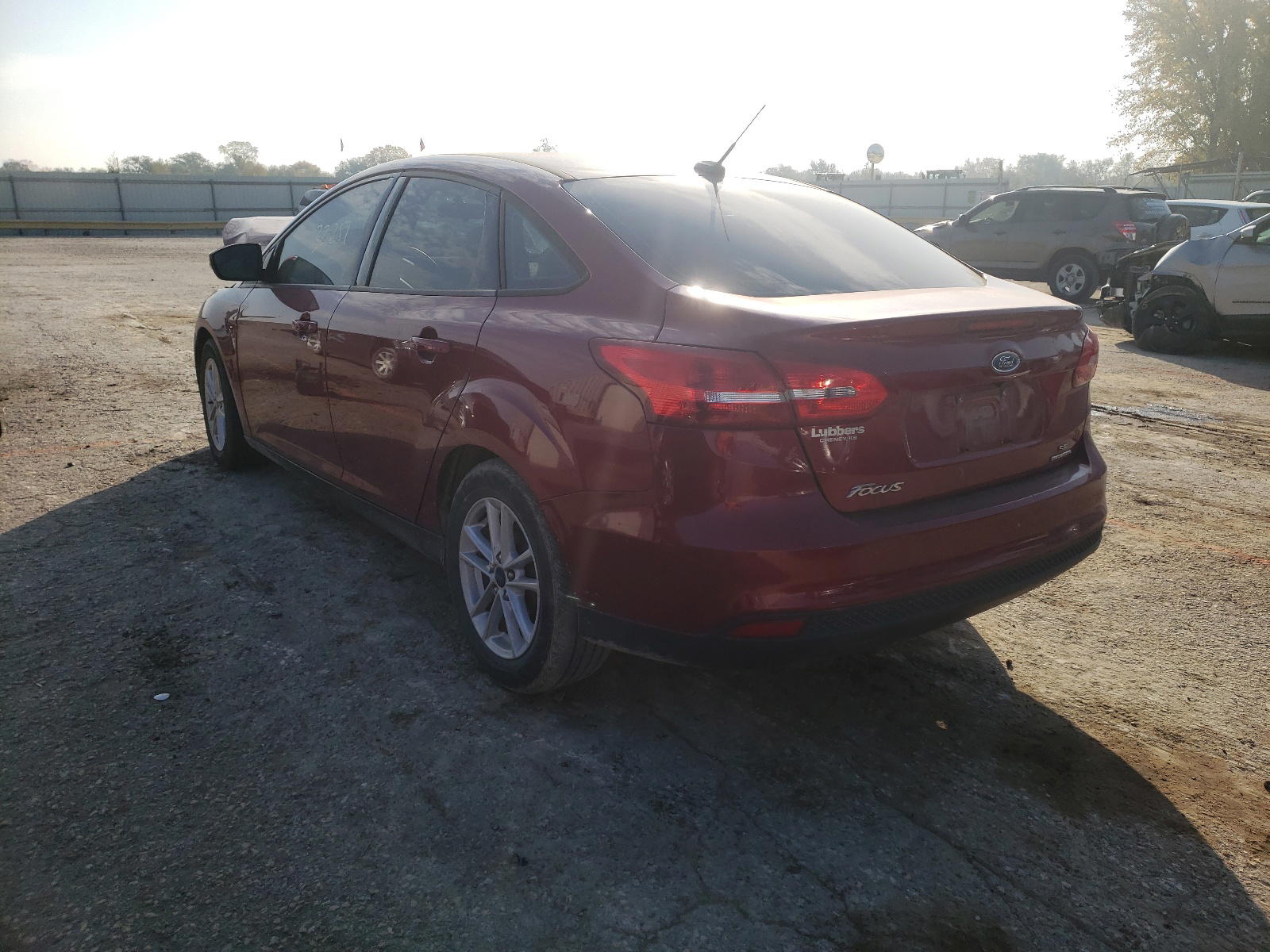 Photo 3 from auction – 2016 FORD FOCUS SE with VIN 1FADP3F23GL301027