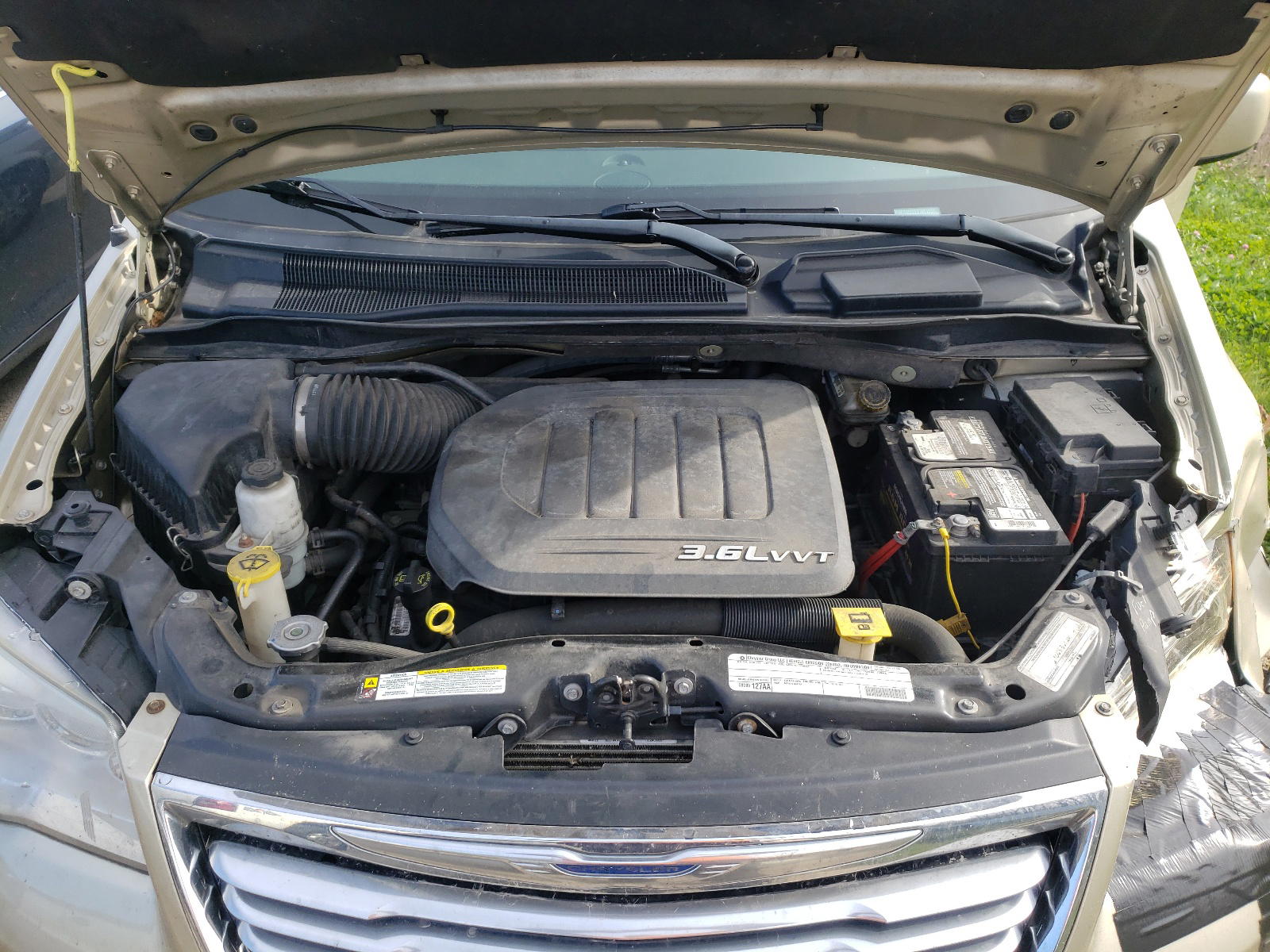 Photo 7 from auction – 2011 CHRYSLER TOWN & COU with VIN 2A4RR5DG0BR675917