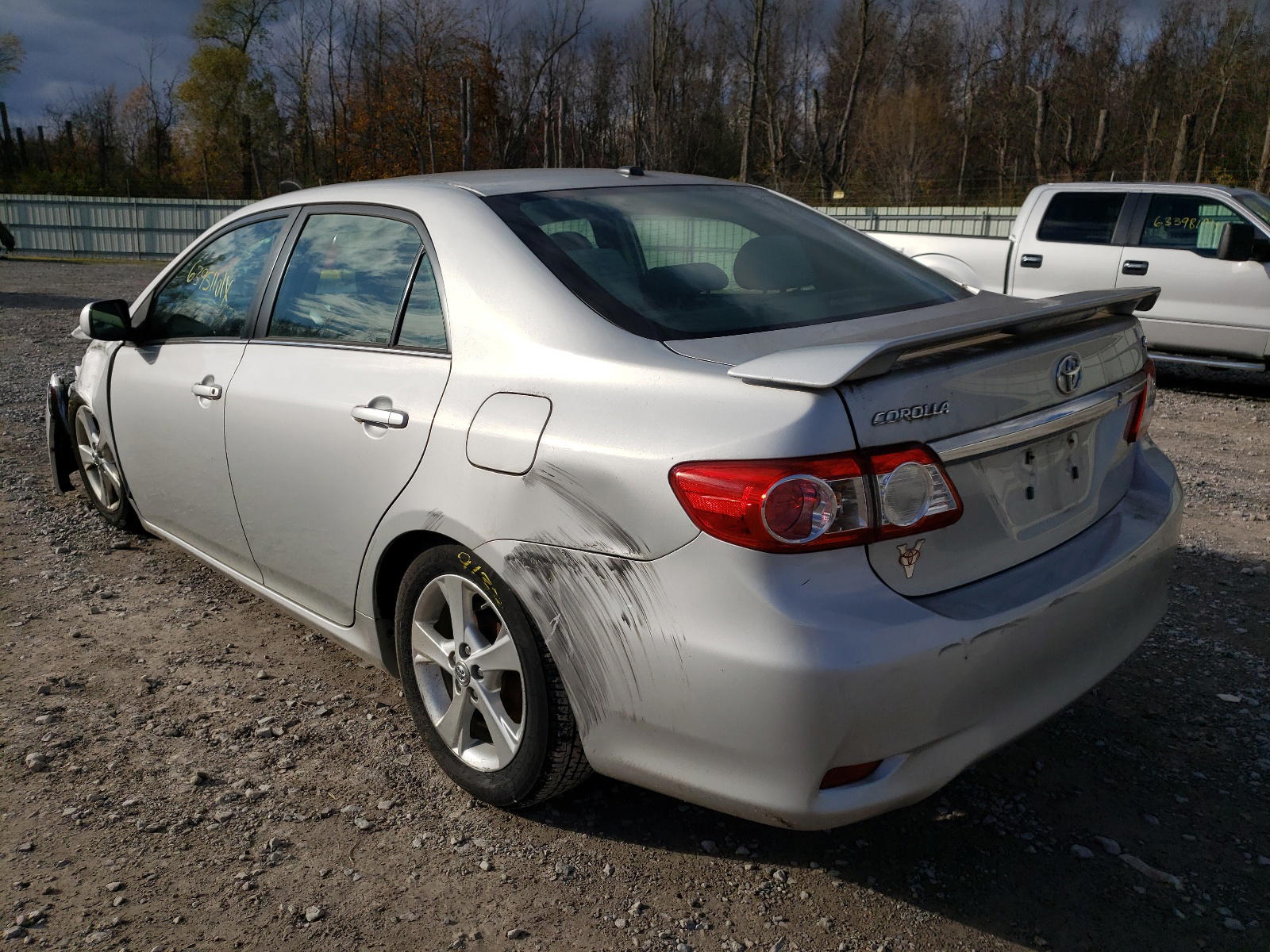 Photo 3 from auction – 2013 TOYOTA COROLLA BA with VIN 2T1BU4EE9DC067829