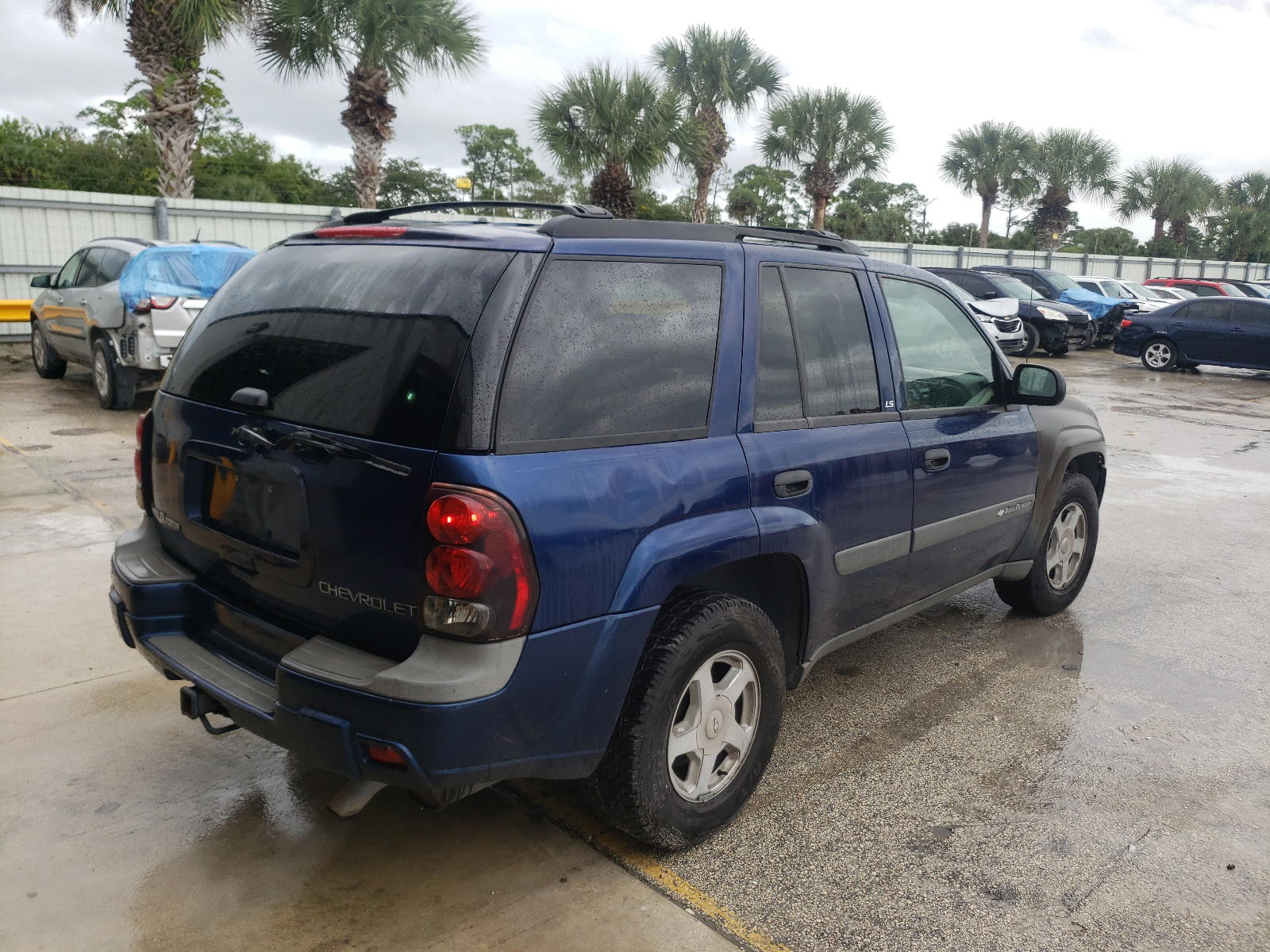 Photo 4 from auction – 2003 CHEVROLET TRAILBLAZE with VIN 1GNDS13S132290294