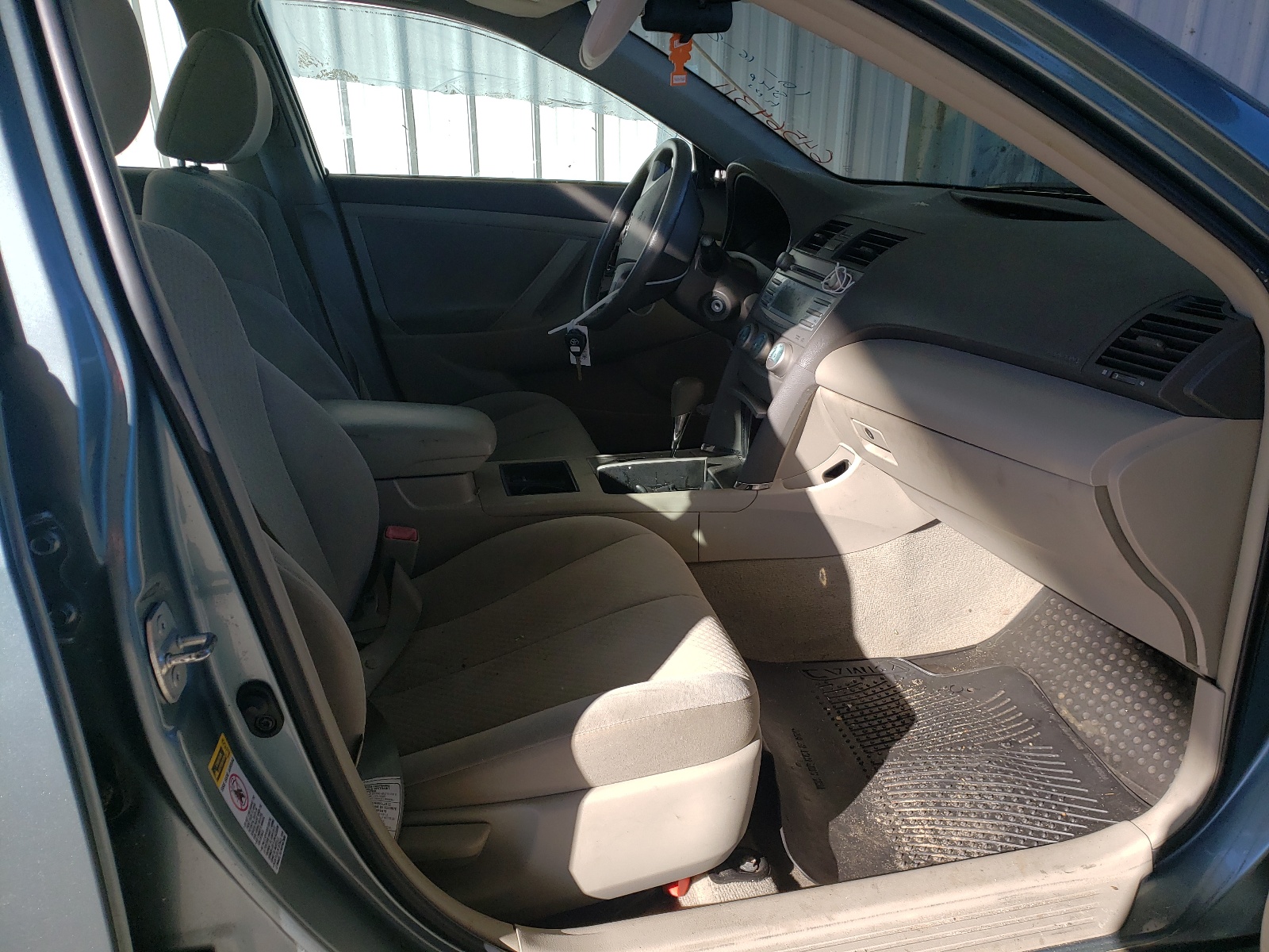Photo 5 from auction – 2009 TOYOTA CAMRY BASE with VIN 4T1BE46K69U831255