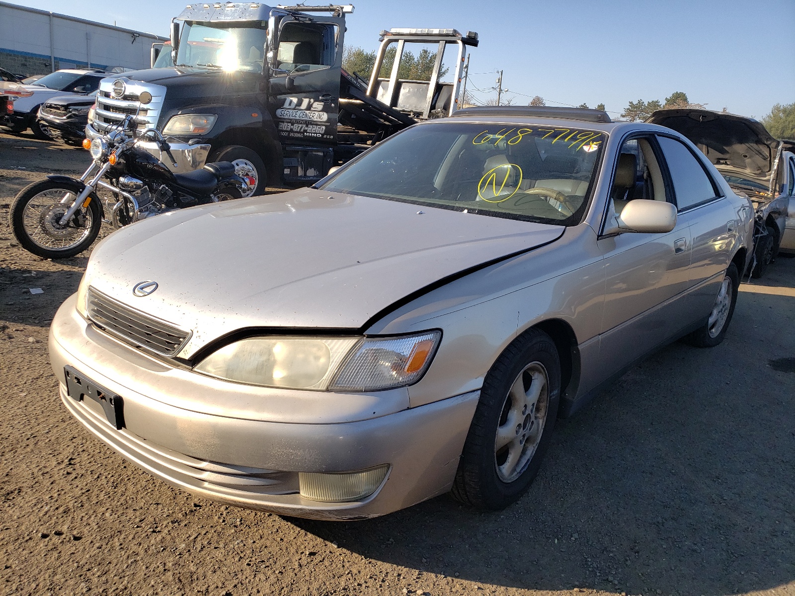 Photo 2 from auction – 1999 LEXUS ES 300 with VIN JT8BF28G8X5062570