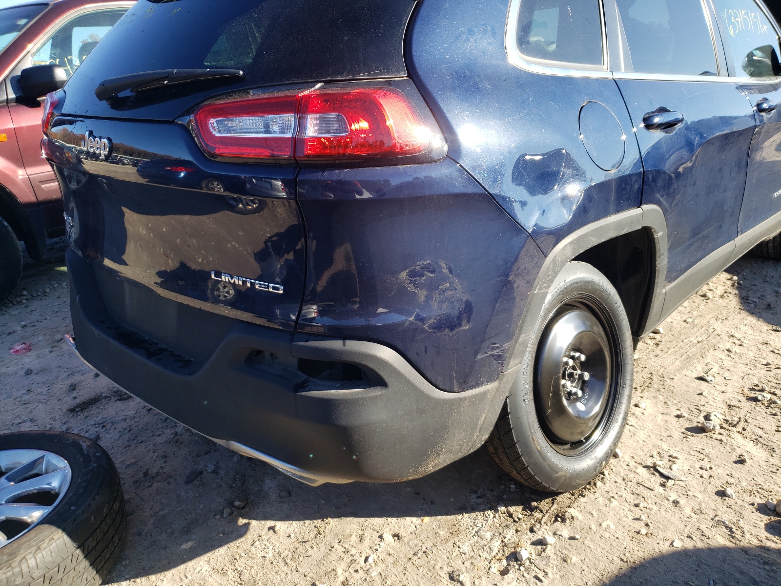 Photo 9 from auction – 2015 JEEP CHEROKEE L with VIN 1C4PJMDS1FW717270