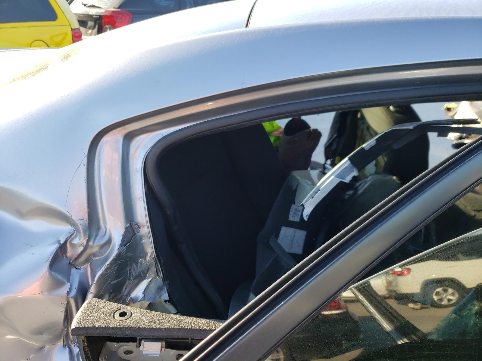 Photo 6 from auction – 2014 DODGE CHARGER SE with VIN 2C3CDXBG2EH319802