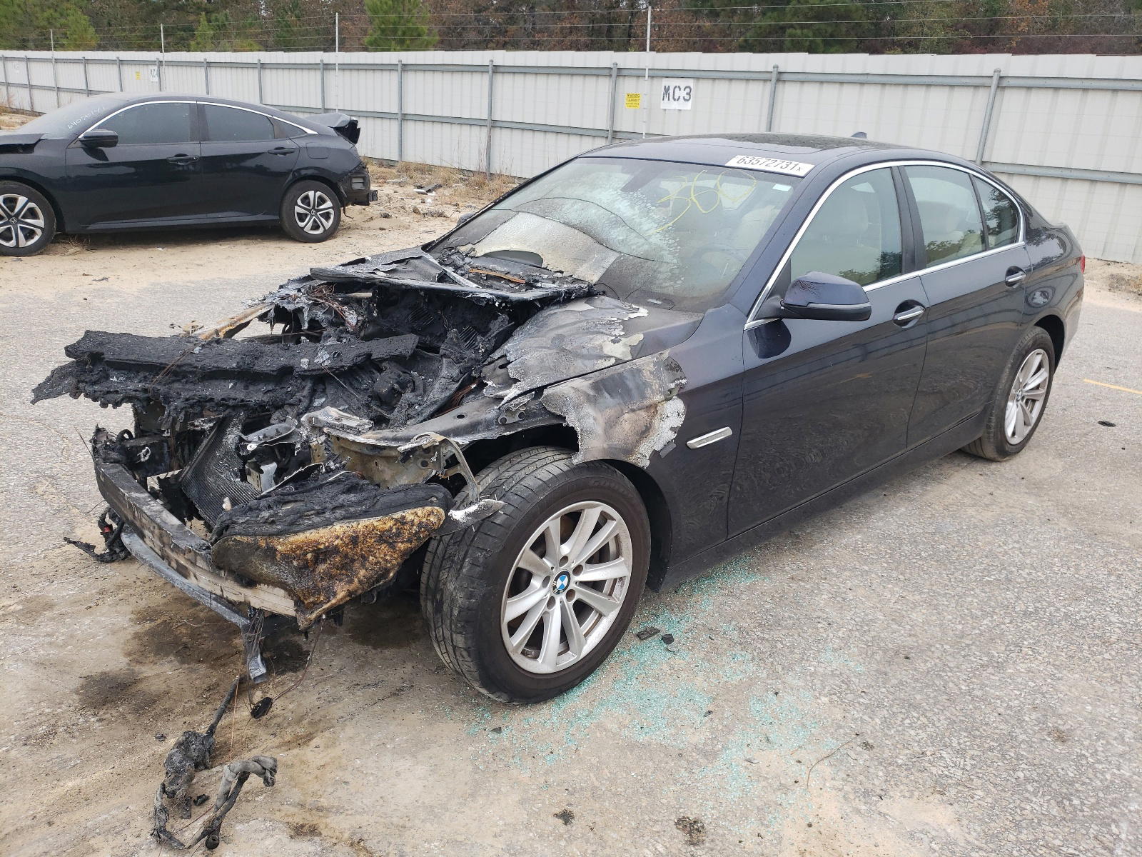Photo 2 from auction – 2016 BMW 528 XI with VIN WBA5A7C57GG150754
