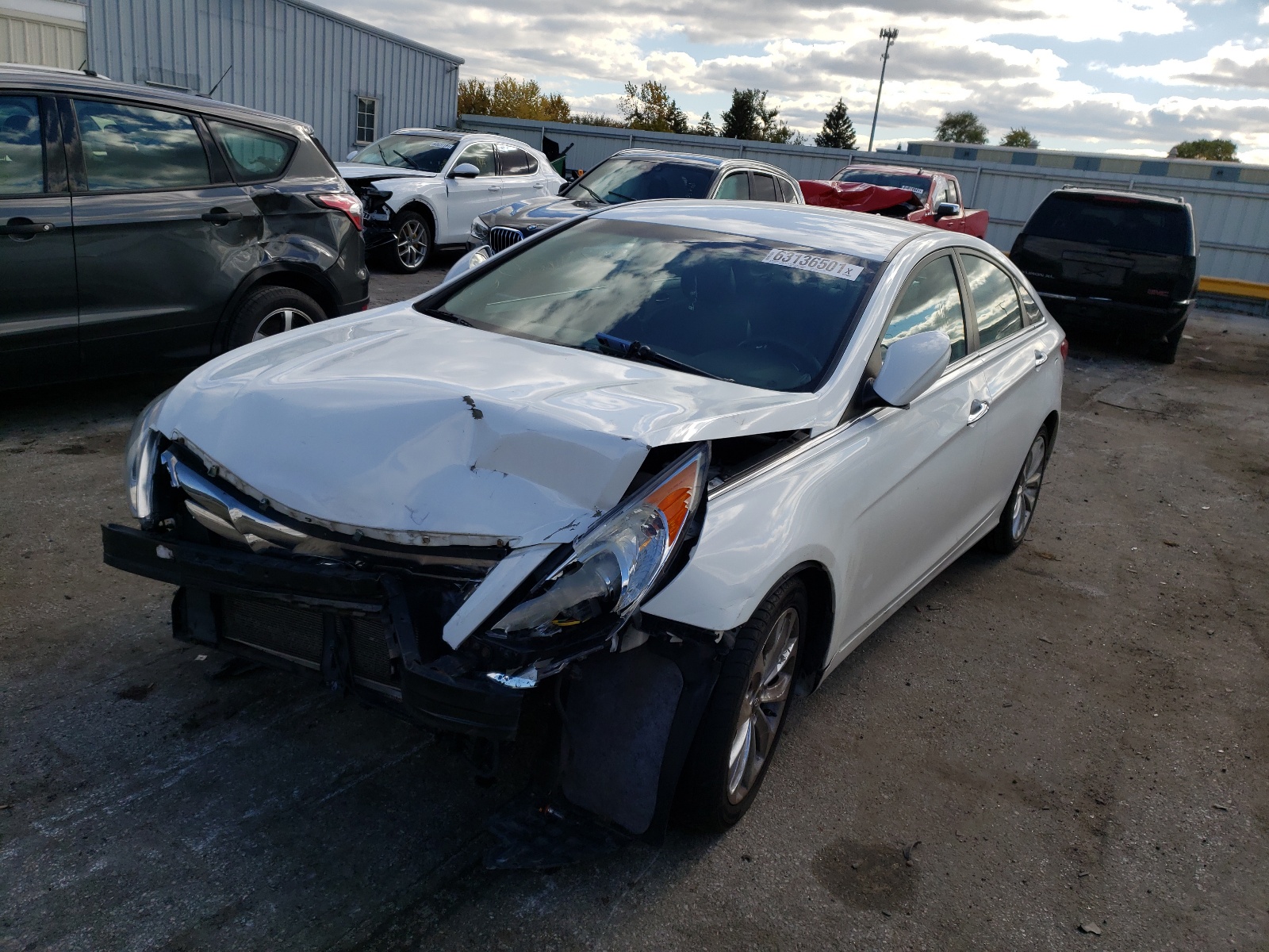 Photo 2 from auction – 2011 HYUNDAI SONATA SE with VIN 5NPEC4AC1BH159418