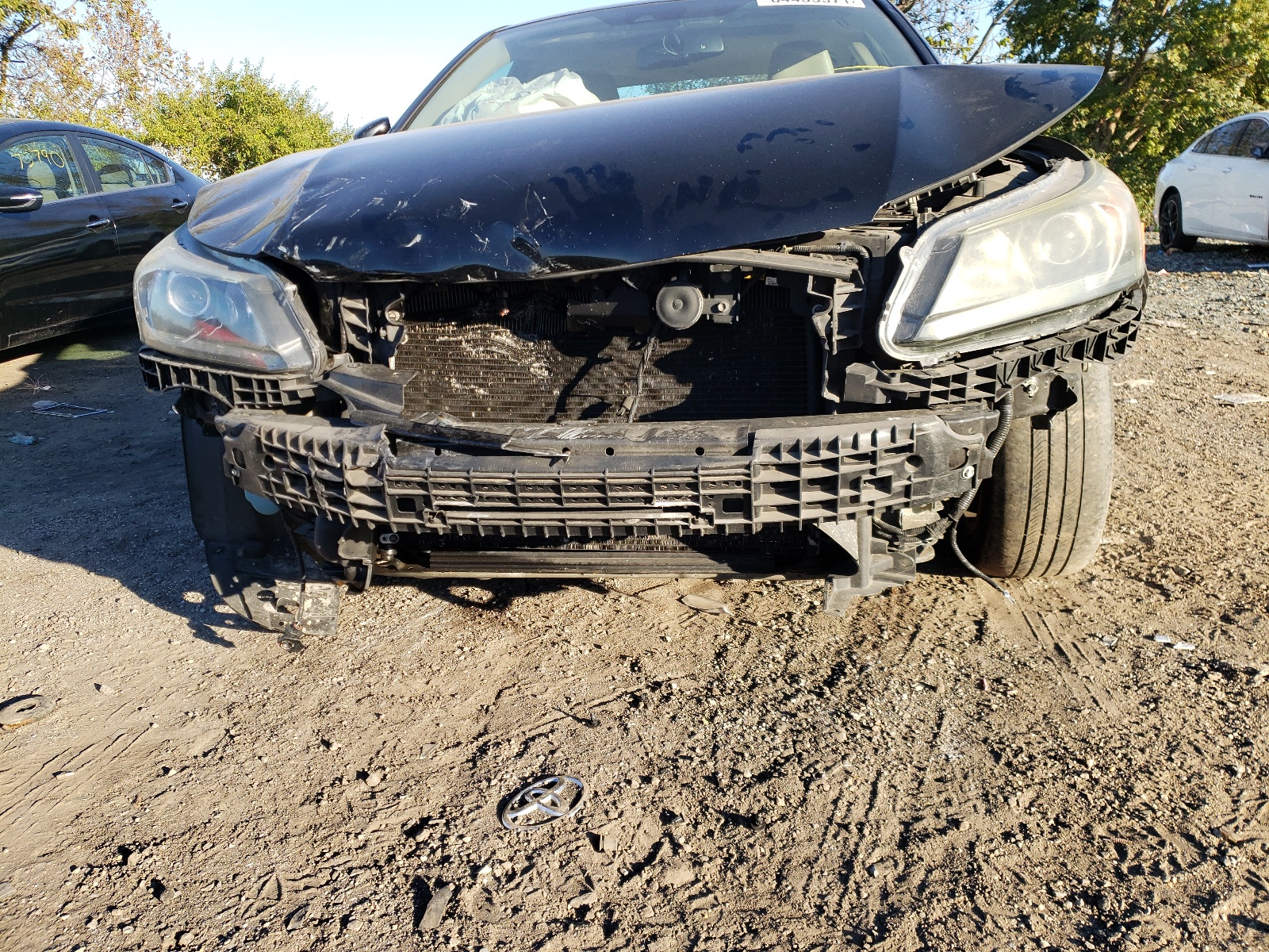 Photo 9 from auction – 2015 HONDA ACCORD EXL with VIN 1HGCR3F80FA034851