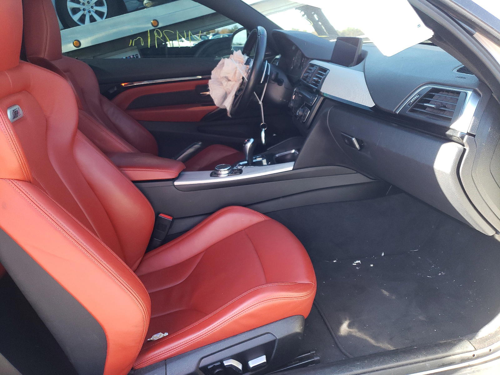 Photo 5 from auction – 2016 BMW M4 with VIN WBS3R9C57GK336766
