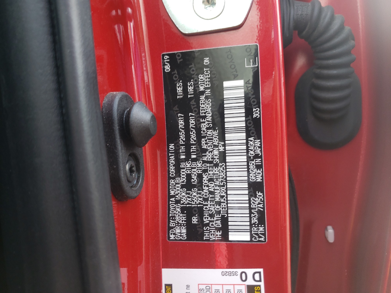 Photo 10 from auction – 2020 TOYOTA 4RUNNER SR with VIN JTEBU5JRXL5738253