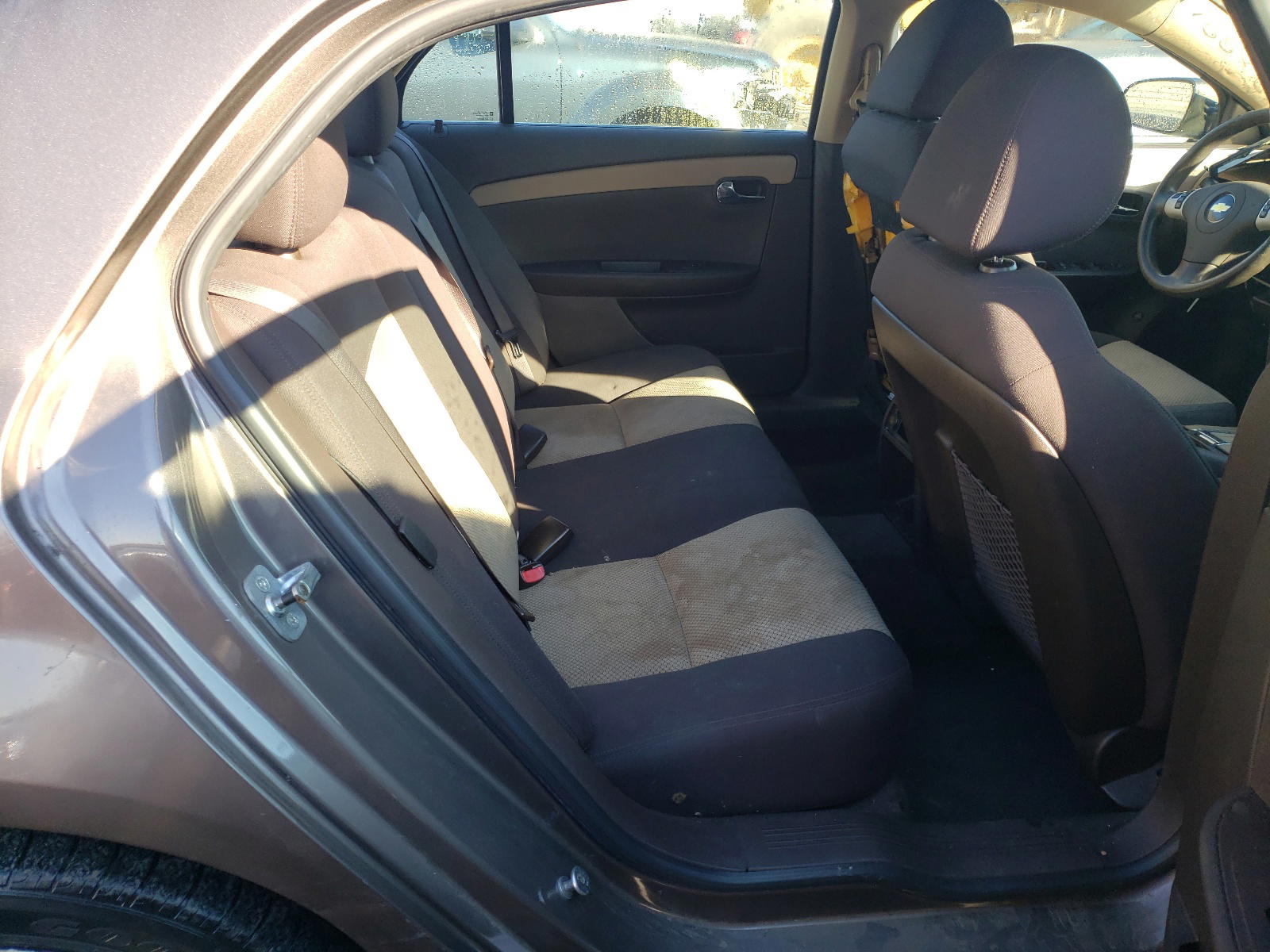 Photo 6 from auction – 2011 CHEVROLET MALIBU LS with VIN 1G1ZB5E17BF148669