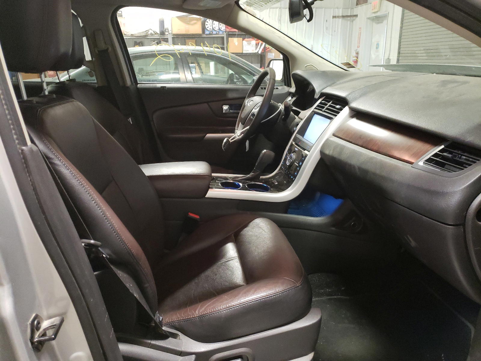 Photo 5 from auction – 2011 FORD EDGE LIMIT with VIN 2FMDK4KC4BBB68196
