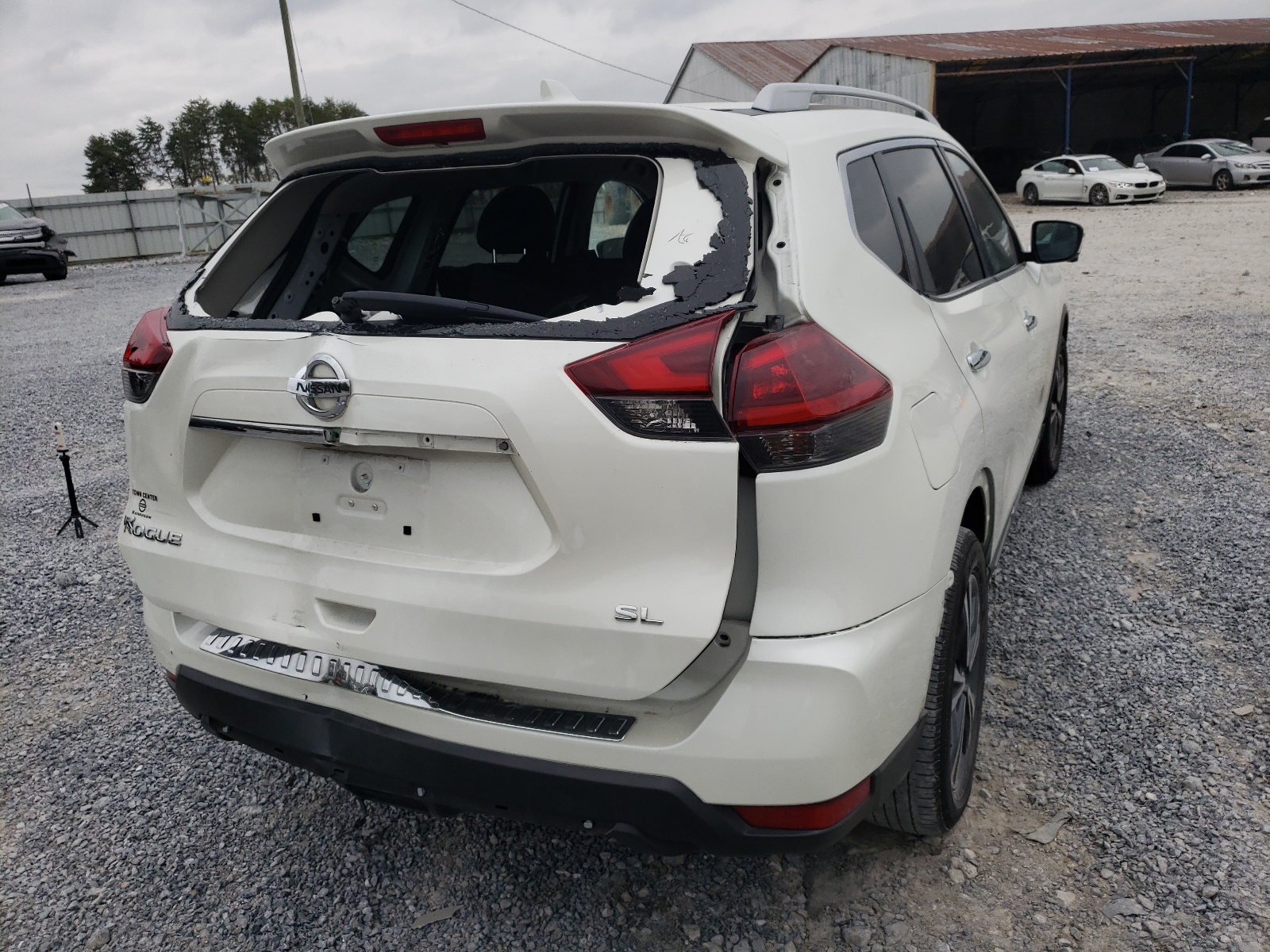 Photo 9 from auction – 2018 NISSAN ROGUE S with VIN 5N1AT2MT0JC837760