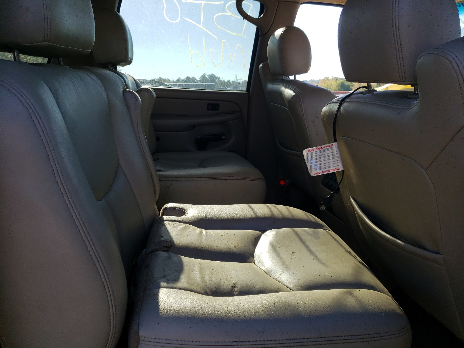 Photo 6 from auction – 2004 GMC YUKON with VIN 1GKFK16Z84J287169