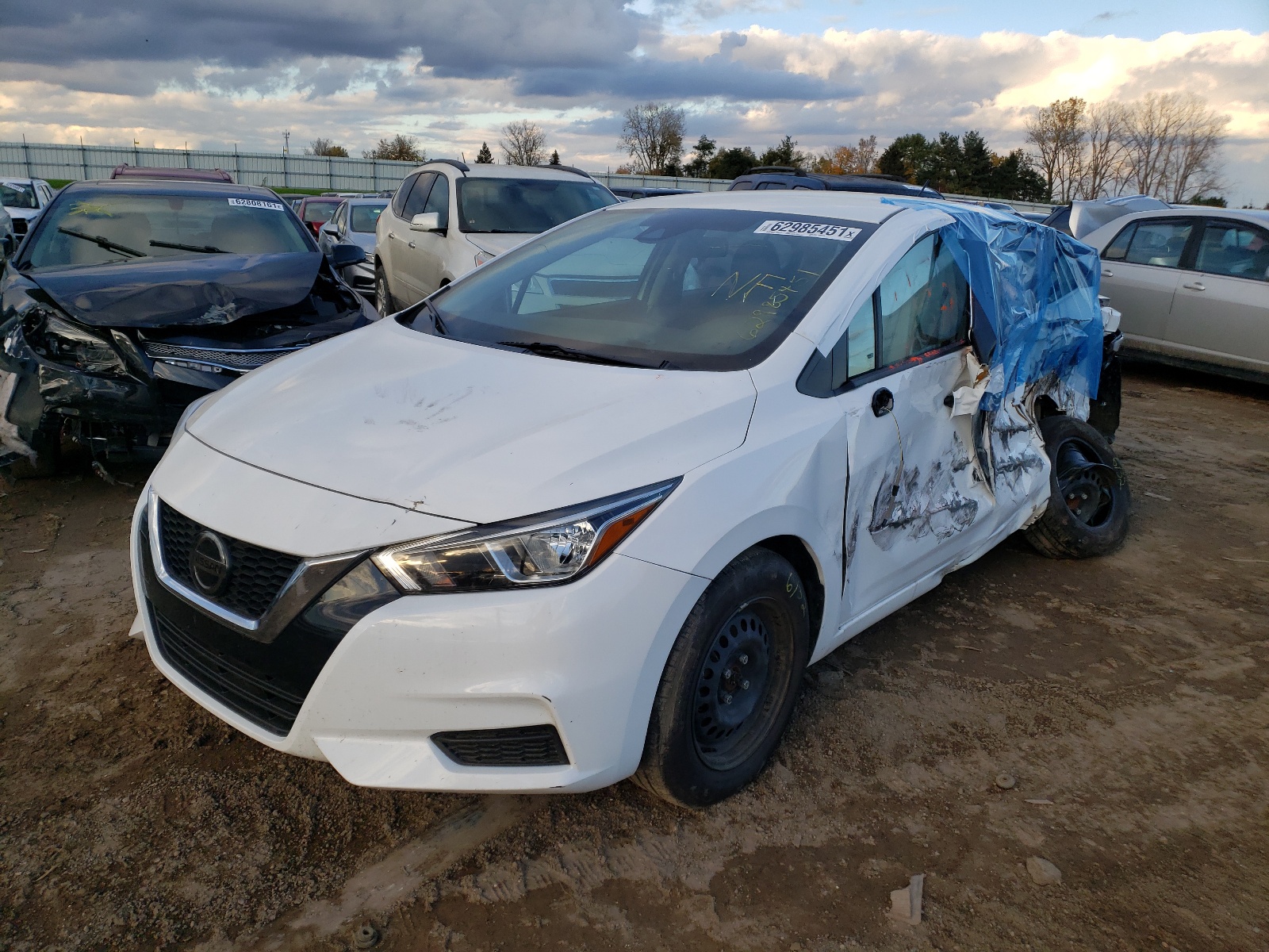 Photo 2 from auction – 2021 NISSAN VERSA S with VIN 3N1CN8DV8ML818526