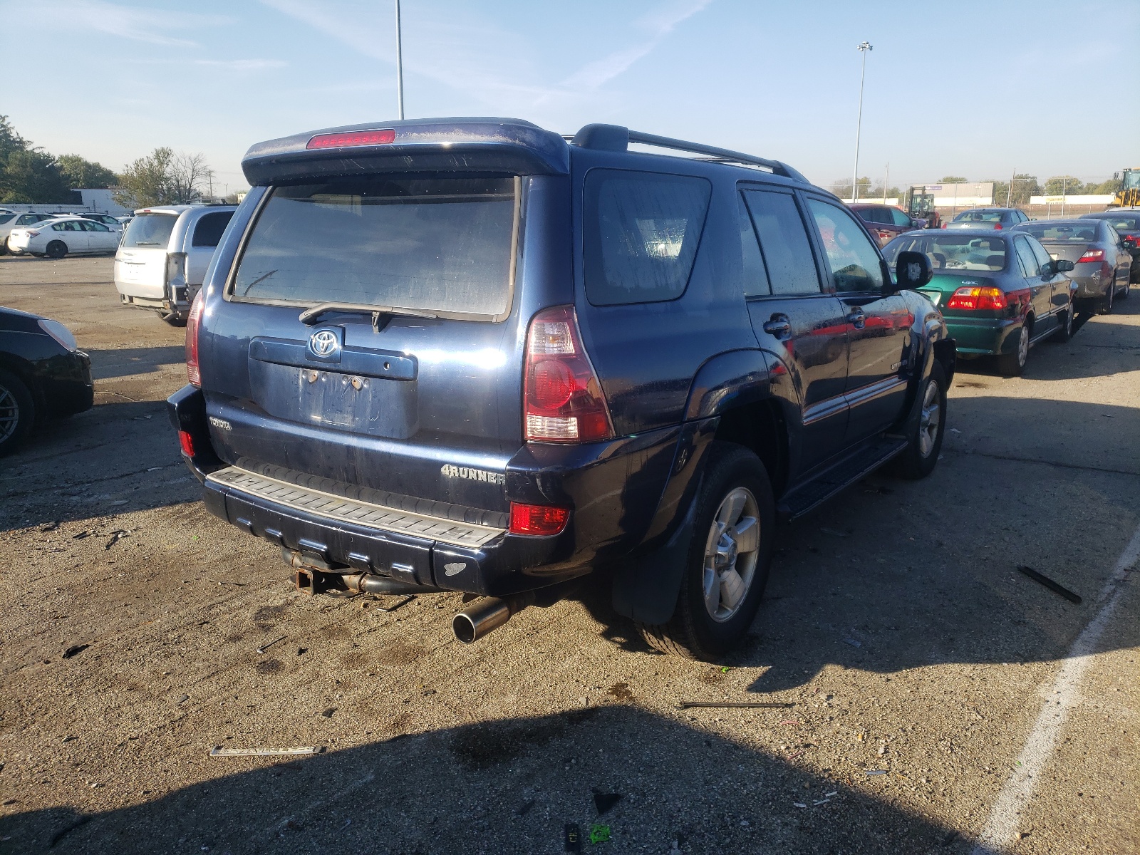 Photo 4 from auction – 2005 TOYOTA 4RUNNER LI with VIN JTEBT17R258019633