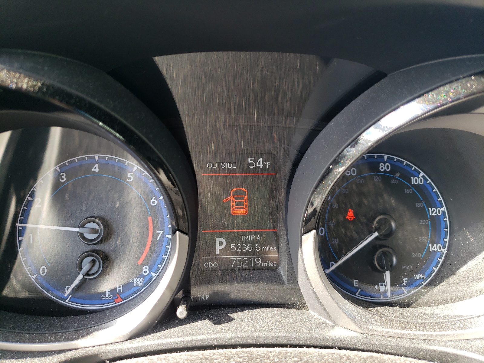 Photo 8 from auction – 2016 TOYOTA COROLLA L with VIN 2T1BURHE8GC574332