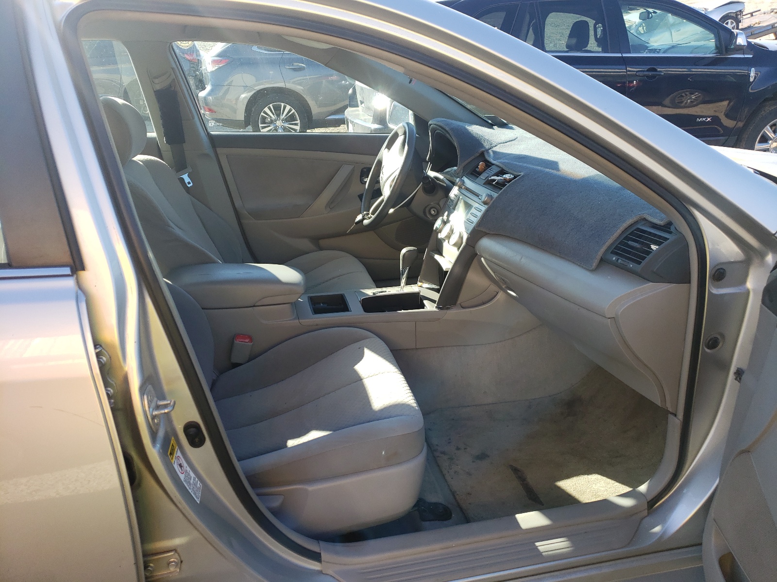Photo 5 from auction – 2007 TOYOTA CAMARY with VIN 4T1BE46K47U132459