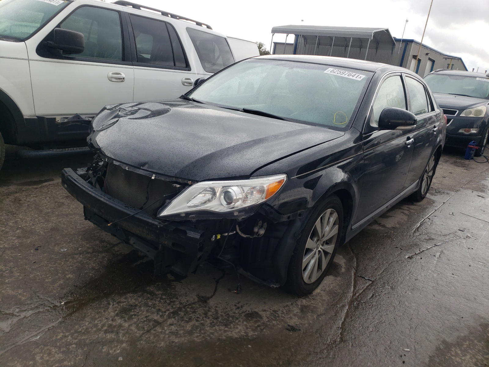 Photo 2 from auction – 2011 TOYOTA AVALON BAS with VIN 4T1BK3DB0BU381291