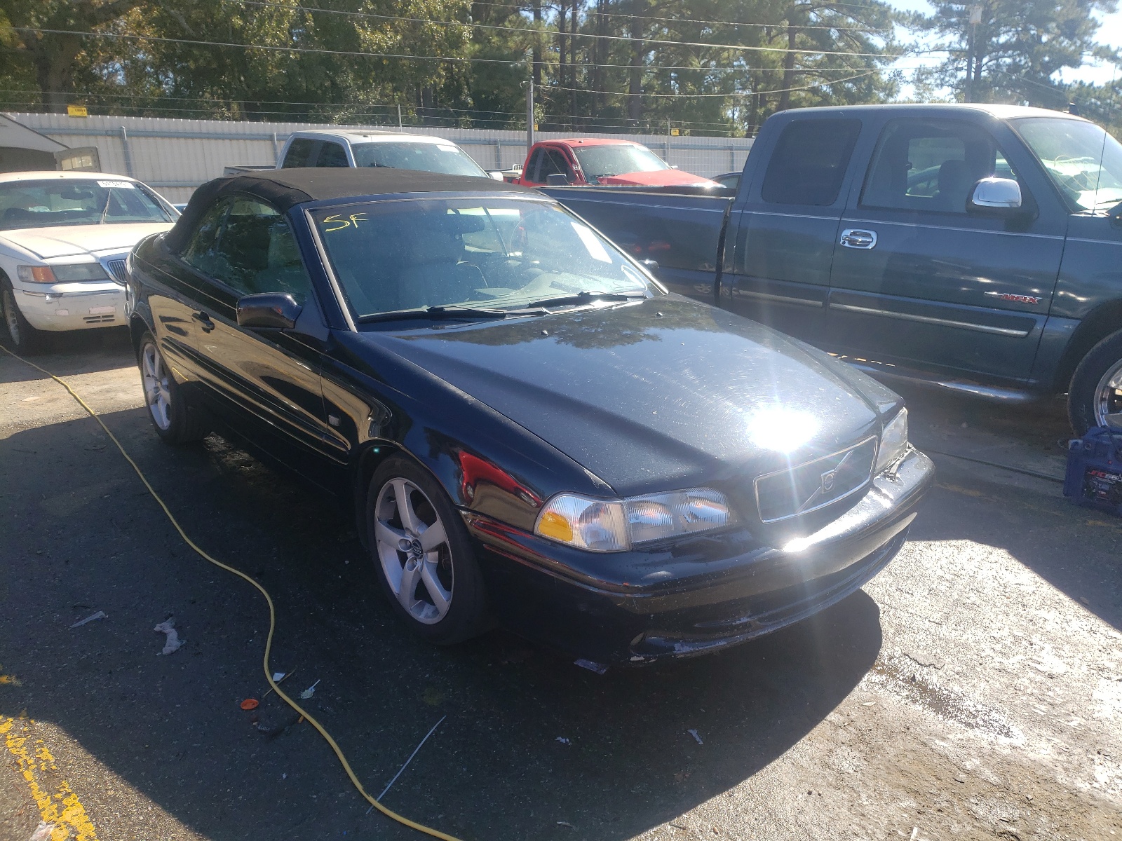 VOLVO C70 HPT 2003 with VIN YV1NC62D43J037898 - Photo from auction