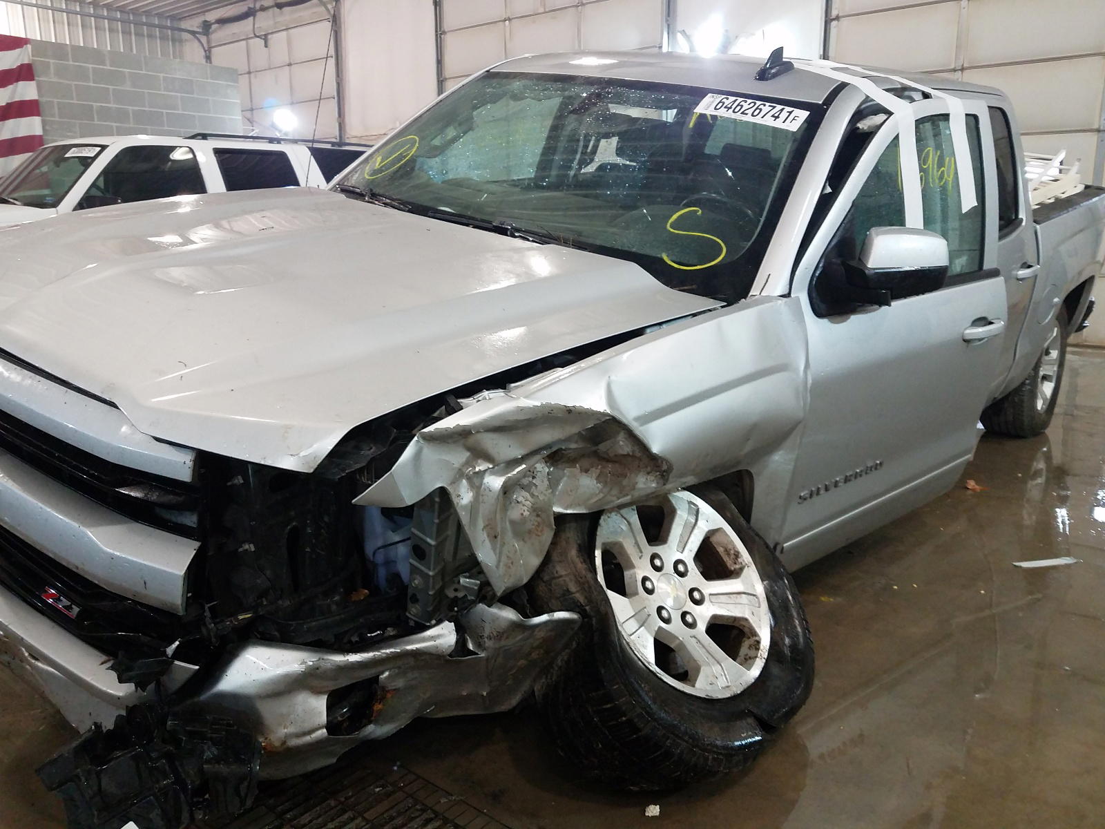Photo 9 from auction – 2016 CHEVROLET SILVERADO with VIN 3GCUKREC3GG372618