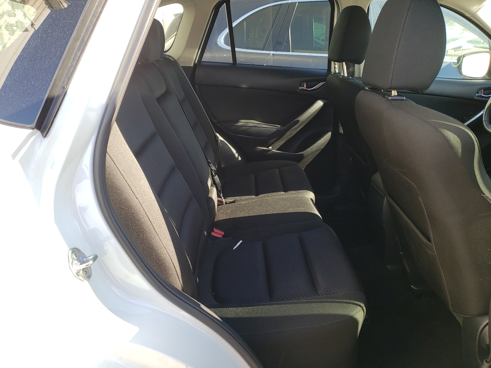 Photo 6 from auction – 2015 MAZDA CX-5 TOURI with VIN JM3KE4CY6F0509593