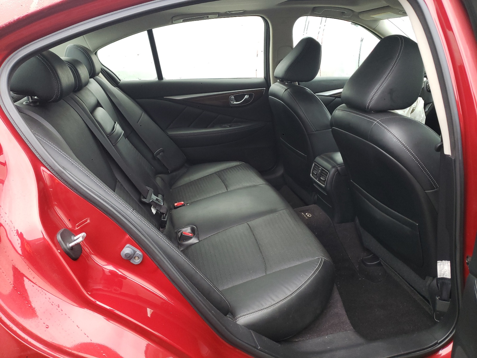 Photo 6 from auction – 2014 INFINITI Q50 BASE with VIN JN1BV7ARXEM700742