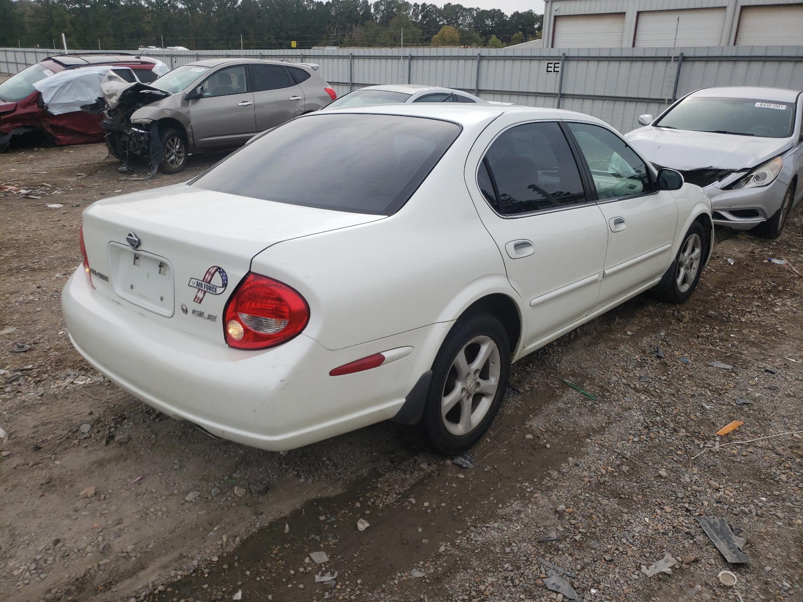 Photo 4 from auction – 2000 NISSAN MAXIMA with VIN JN1CA31D7YT755883