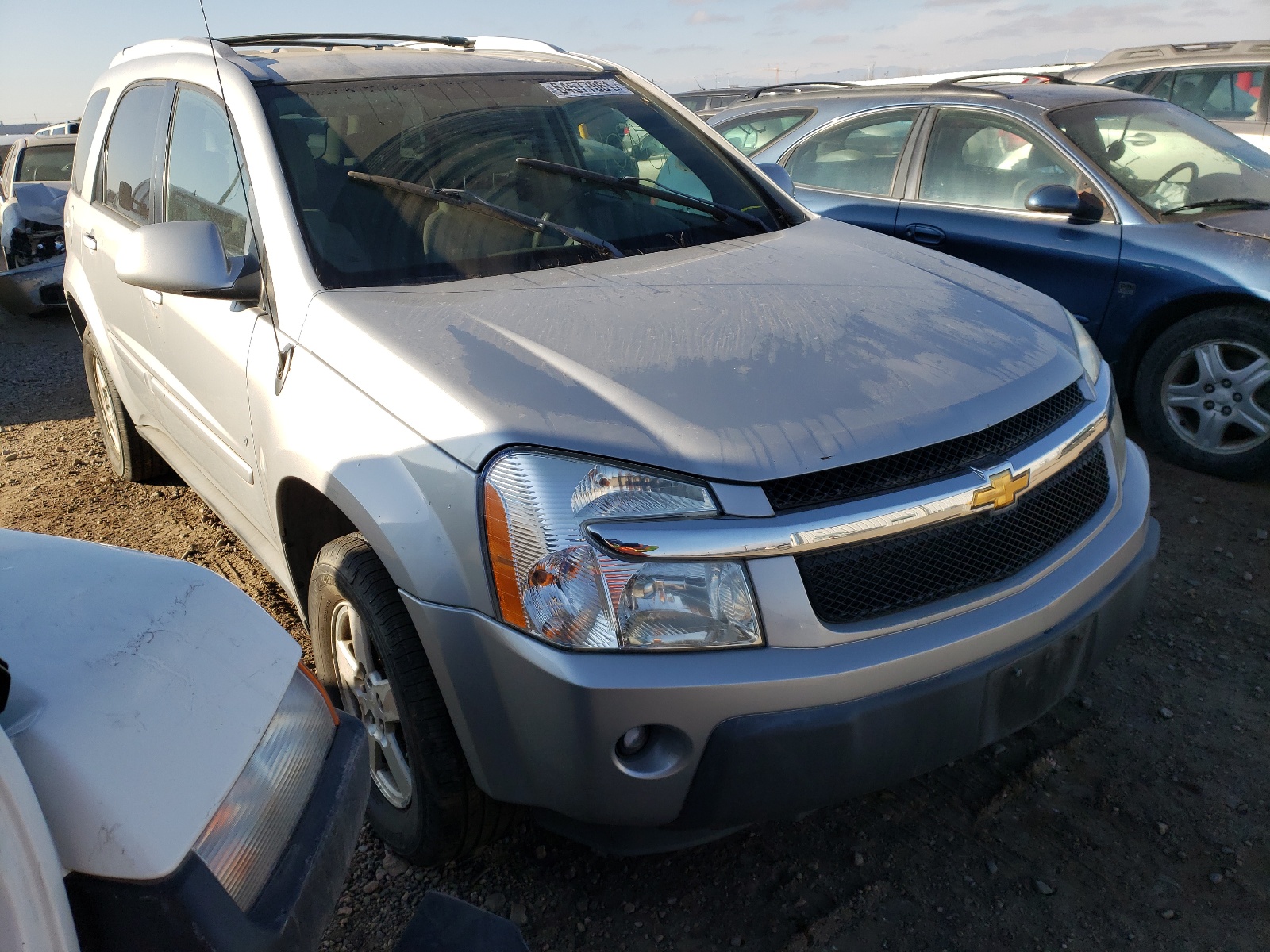 Photo 13 from auction – 2006 CHEVROLET EQUINOX LT with VIN 2CNDL73F266019131