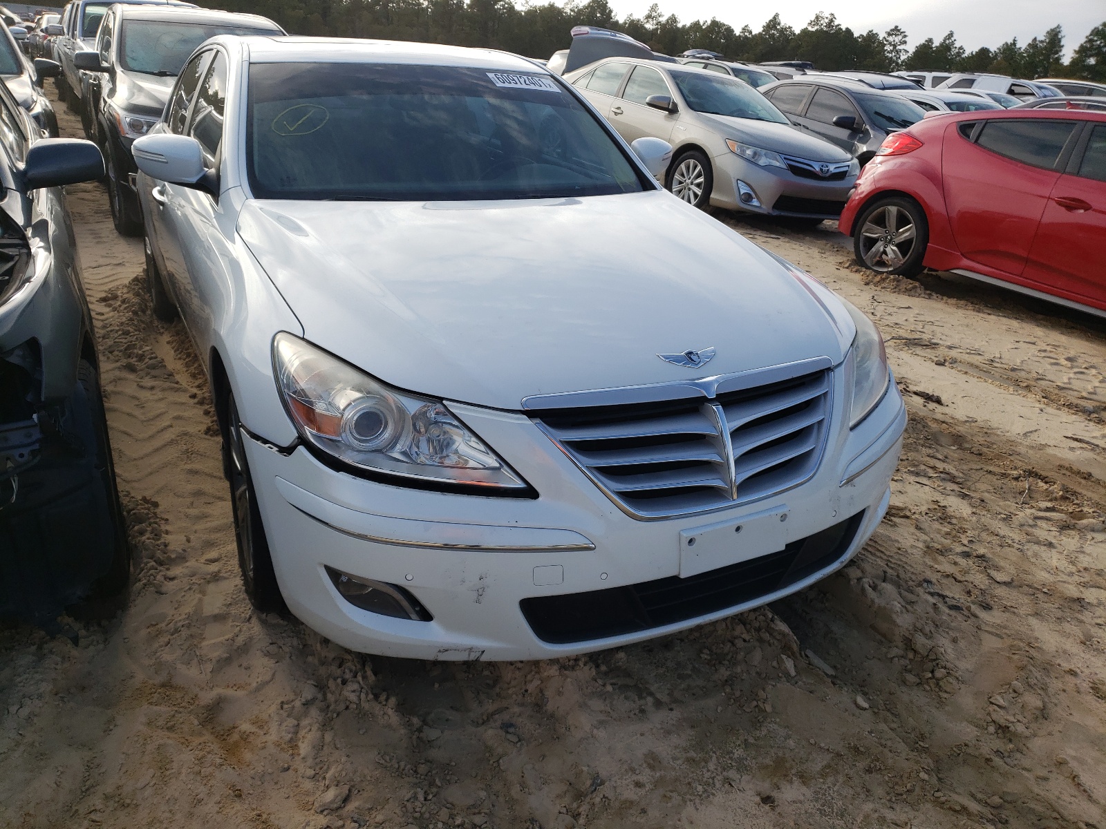 HYUNDAI GENESIS 4. 2011 with VIN KMHGC4DF7BU121966 - Photo from auction