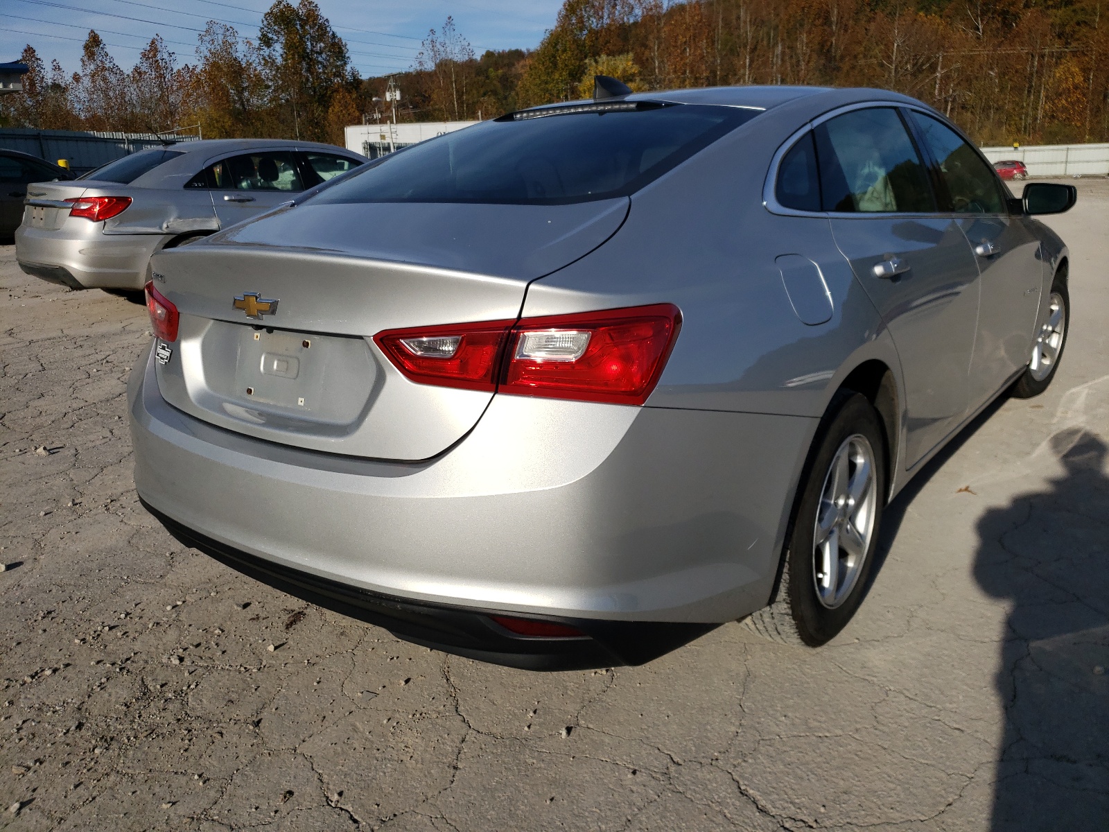 Photo 4 from auction – 2017 CHEVROLET MALIBU LS with VIN 1G1ZB5ST5HF257792