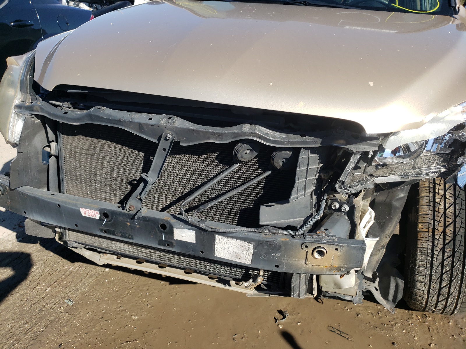 Photo 9 from auction – 2010 TOYOTA RAV4 with VIN 2T3ZF4DV0AW026954