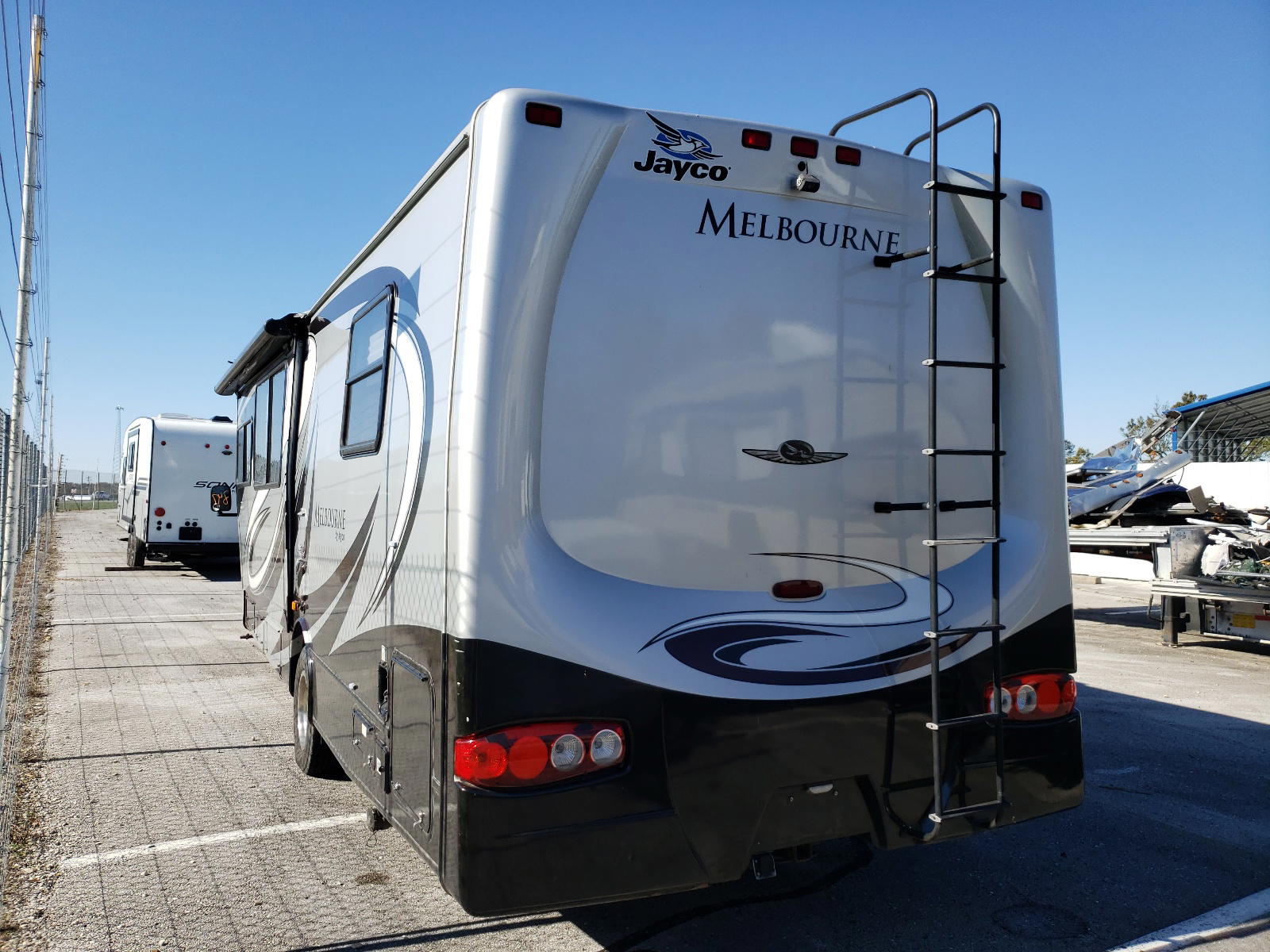 Photo 3 from auction – 2008 FORD ECONOLINE with VIN 1FDXE45S98DB13513